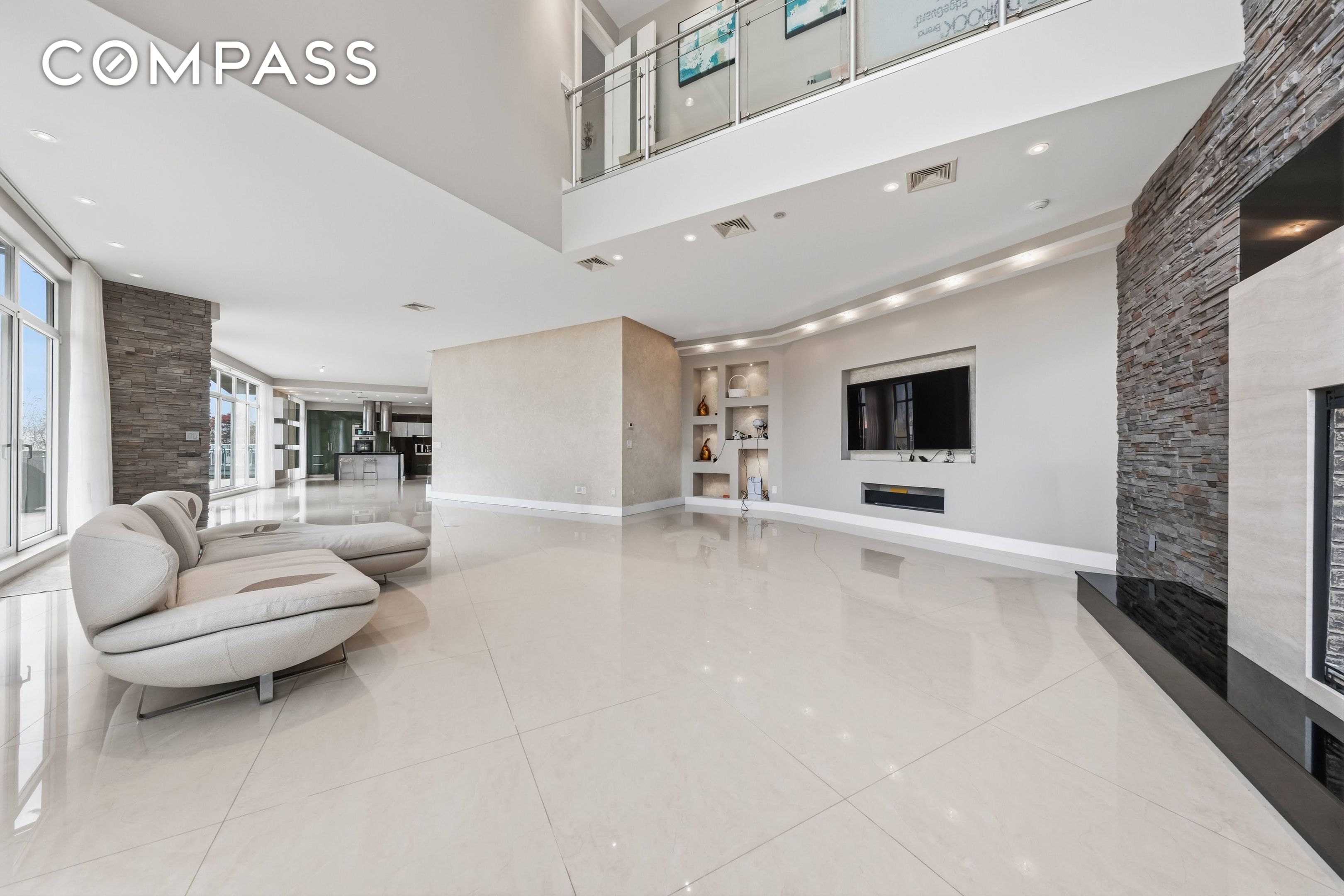 #5 photo, 186 Flagg Place, New York City , NY 10304