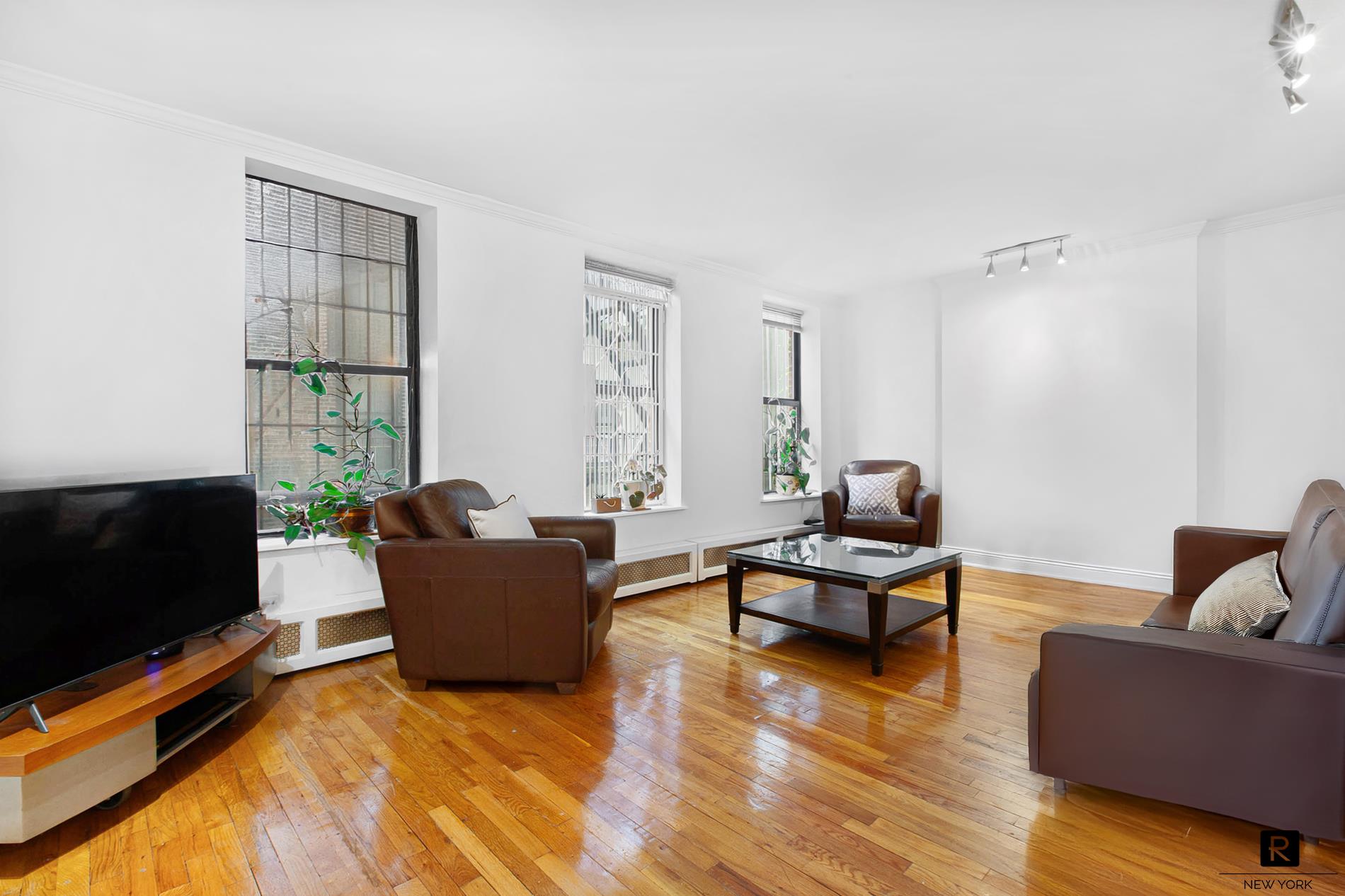 #1 photo, New York City, Manhattan Valley , NY 10025