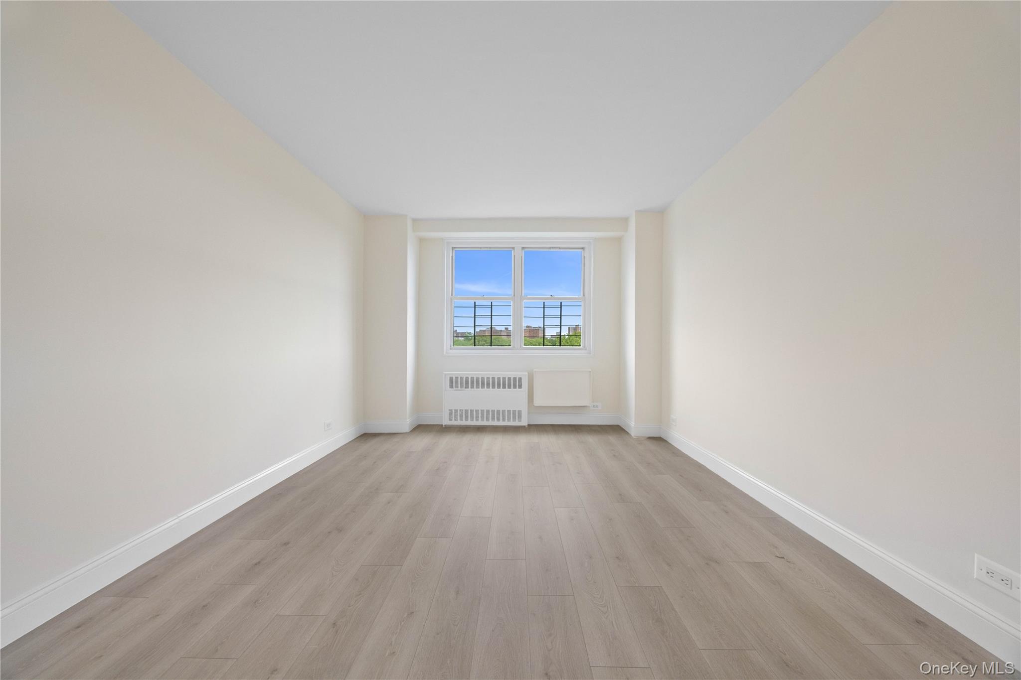 #19 photo, 820 Boynton Avenue, Bronx , NY 10473