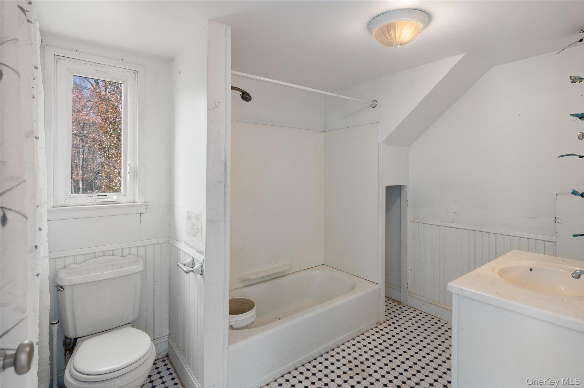 #16 photo, 136 Elmwood Road, South Salem , NY 10590