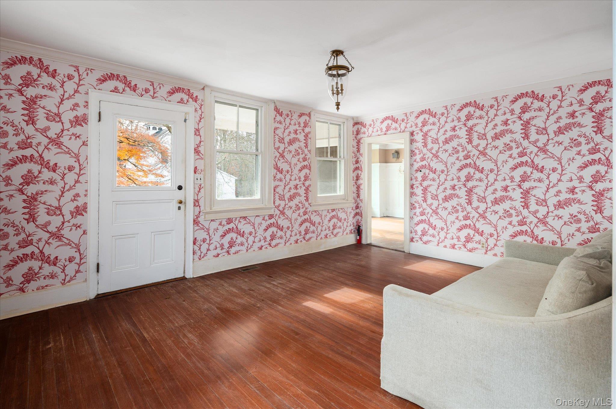 #3 photo, 136 Elmwood Road, South Salem , NY 10590