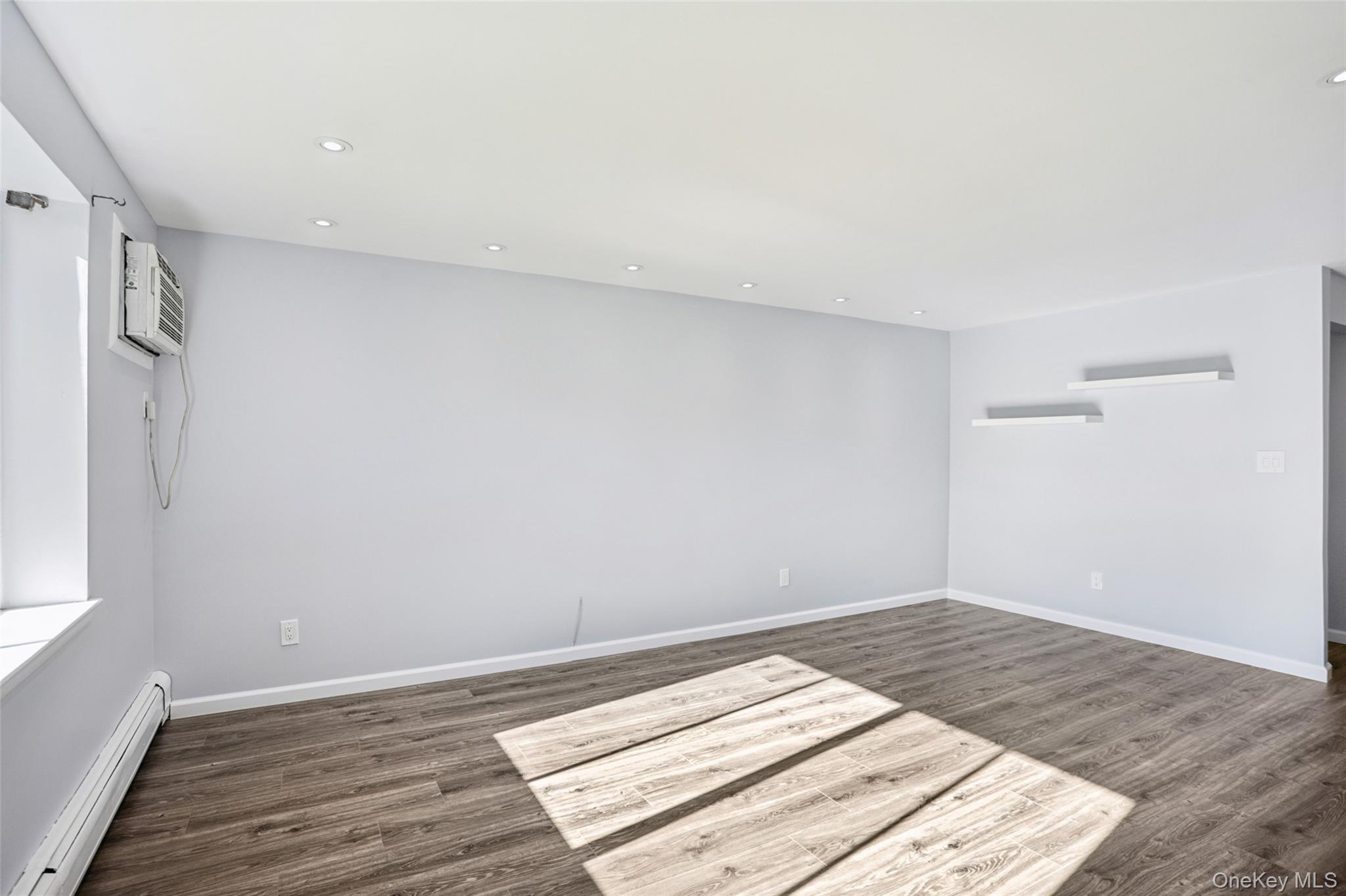 #10 photo, 262 Country Club Lane, Pomona , NY 10970