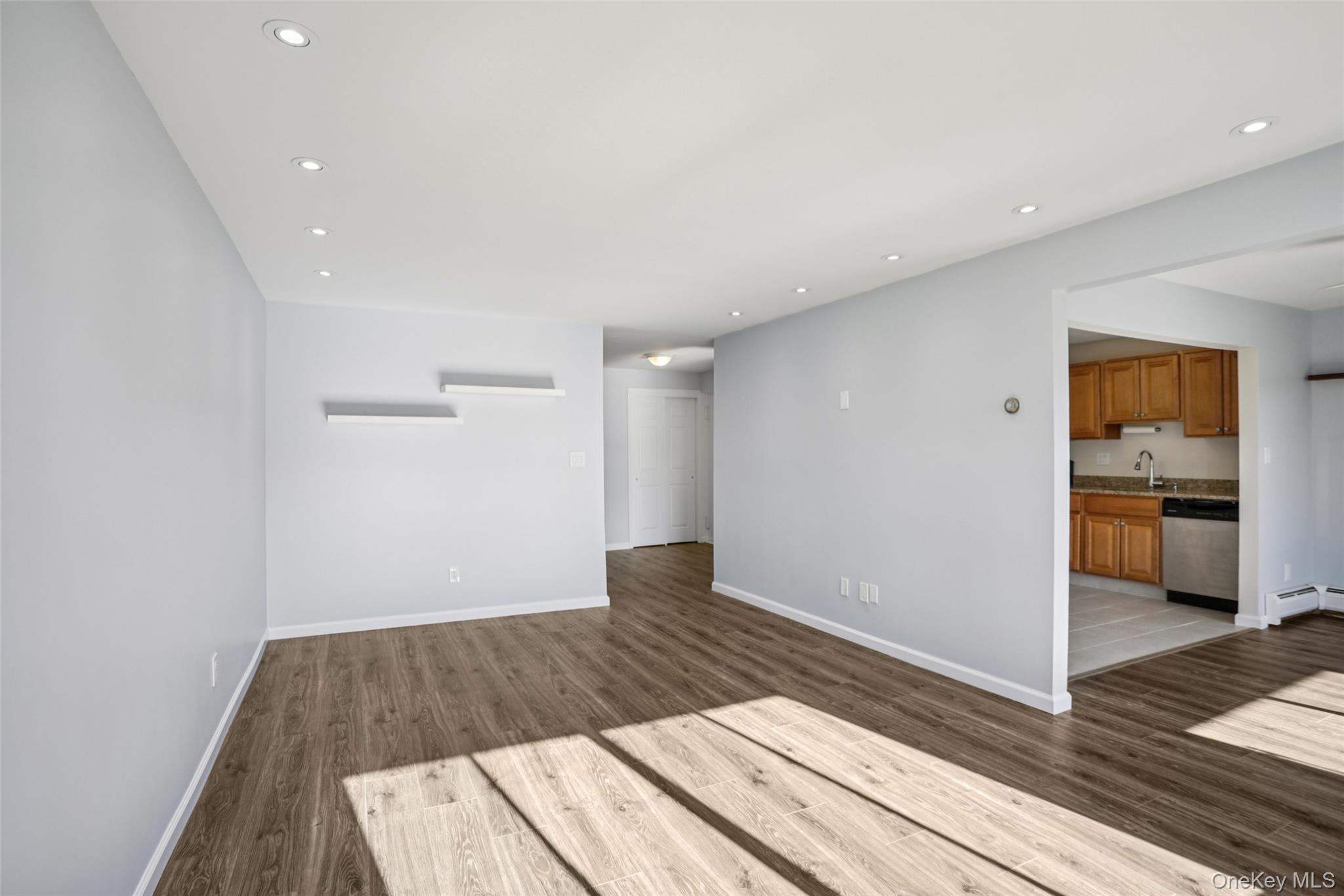 #11 photo, 262 Country Club Lane, Pomona , NY 10970