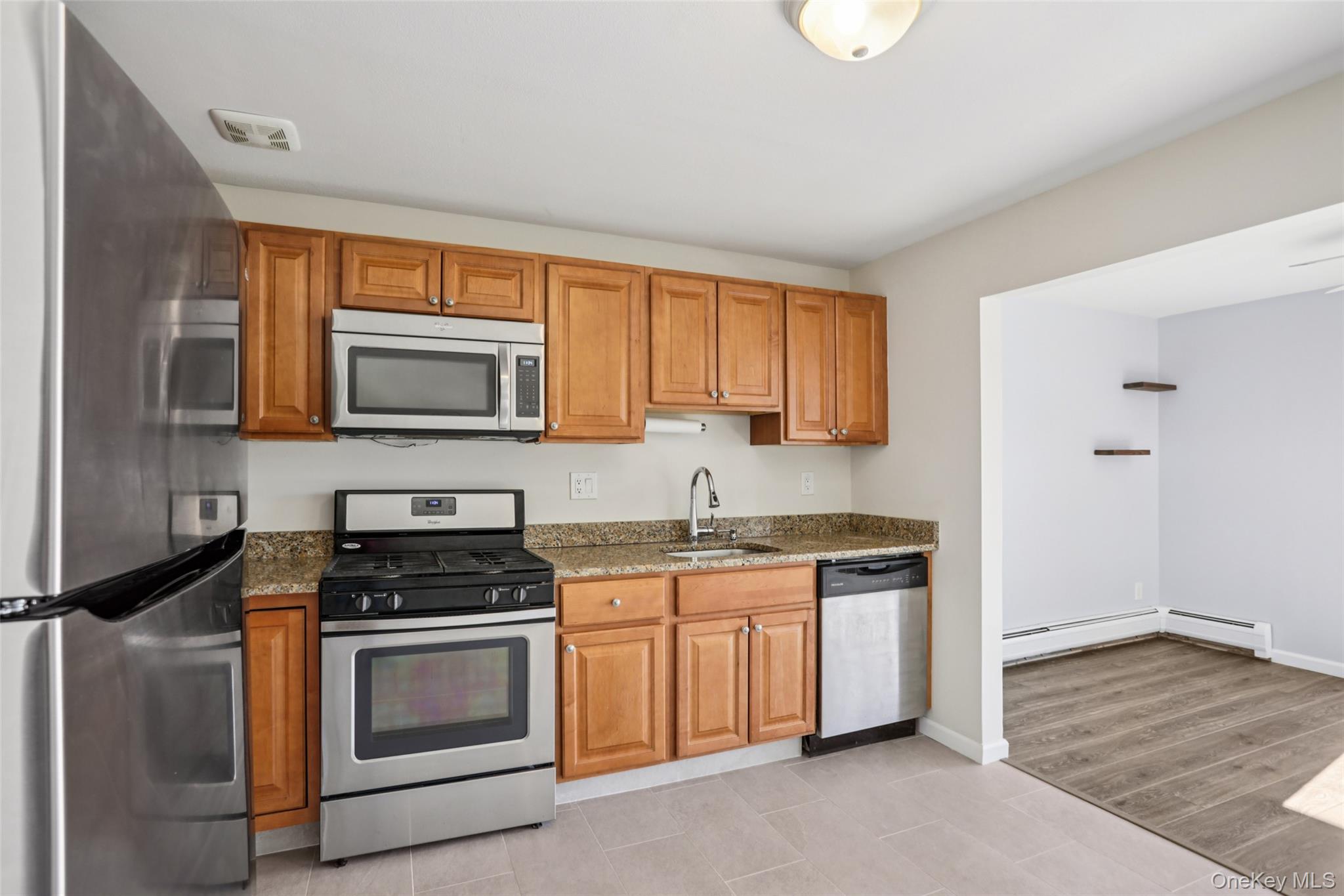 #15 photo, 262 Country Club Lane, Pomona , NY 10970