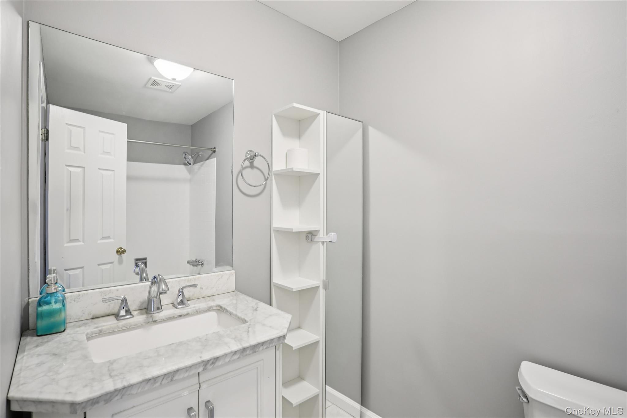 #20 photo, 262 Country Club Lane, Pomona , NY 10970