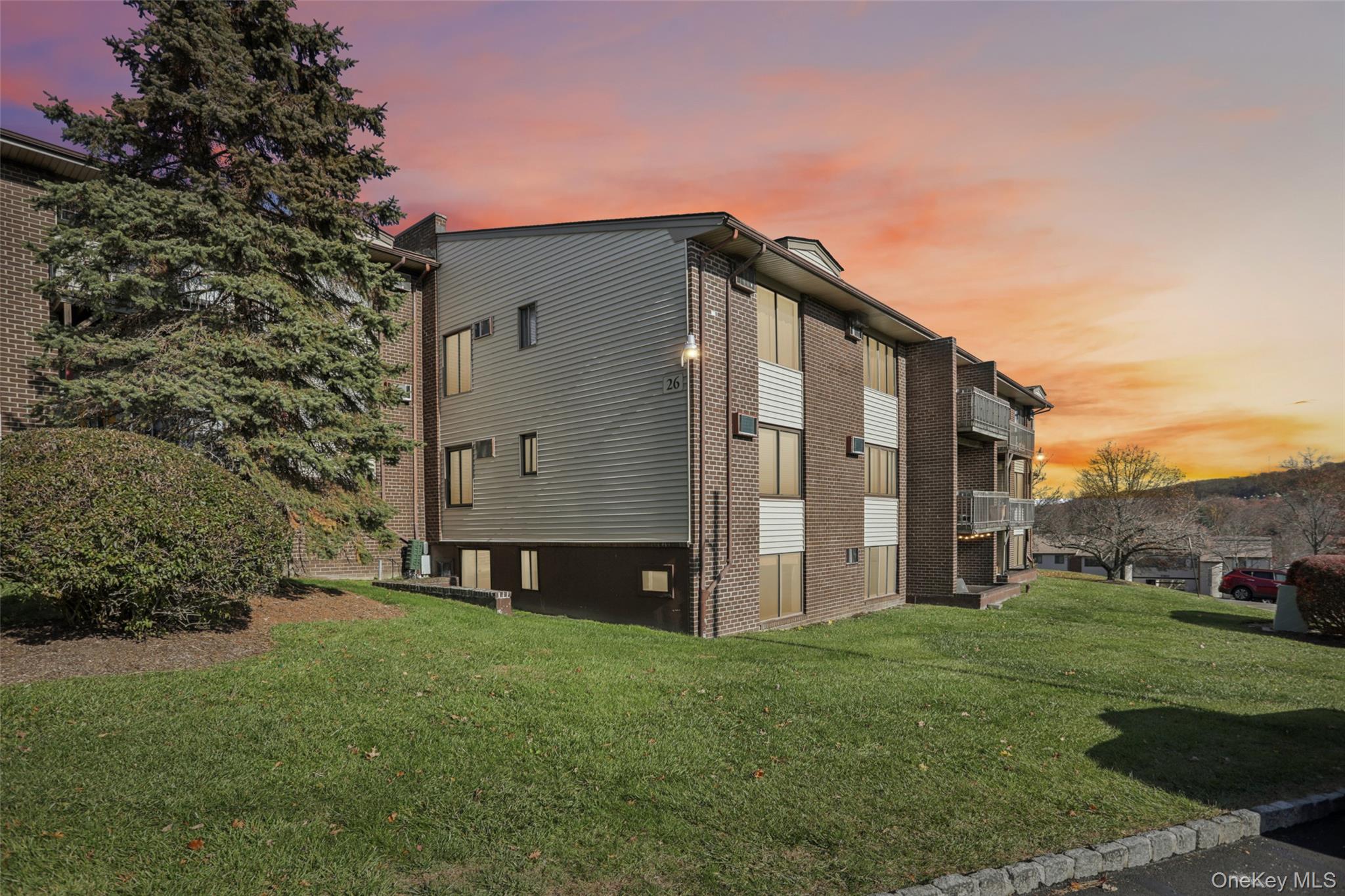 #6 photo, 262 Country Club Lane, Pomona , NY 10970