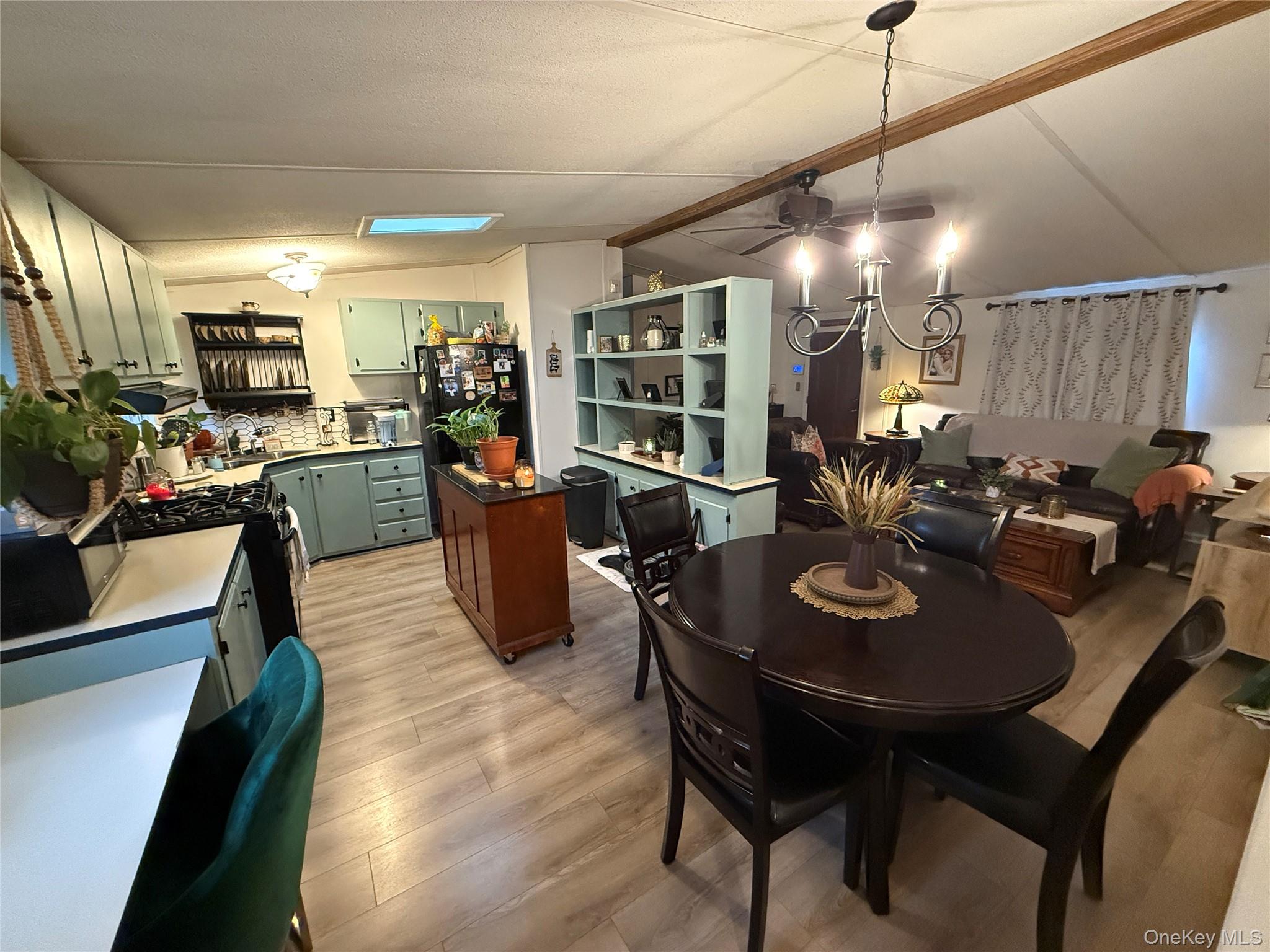 #14 photo, 125 King George Drive, New Windsor , NY 12553