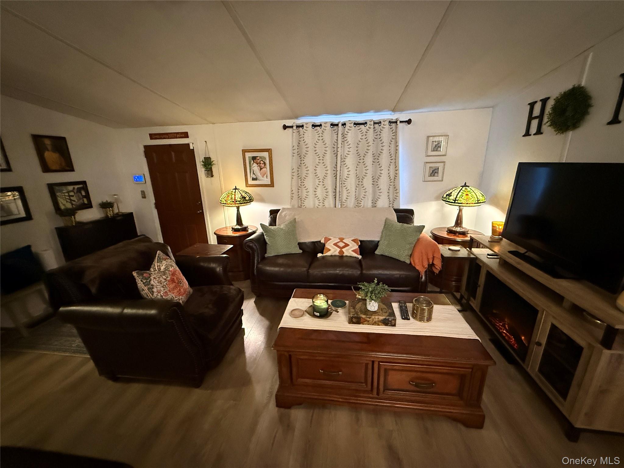 #5 photo, 125 King George Drive, New Windsor , NY 12553