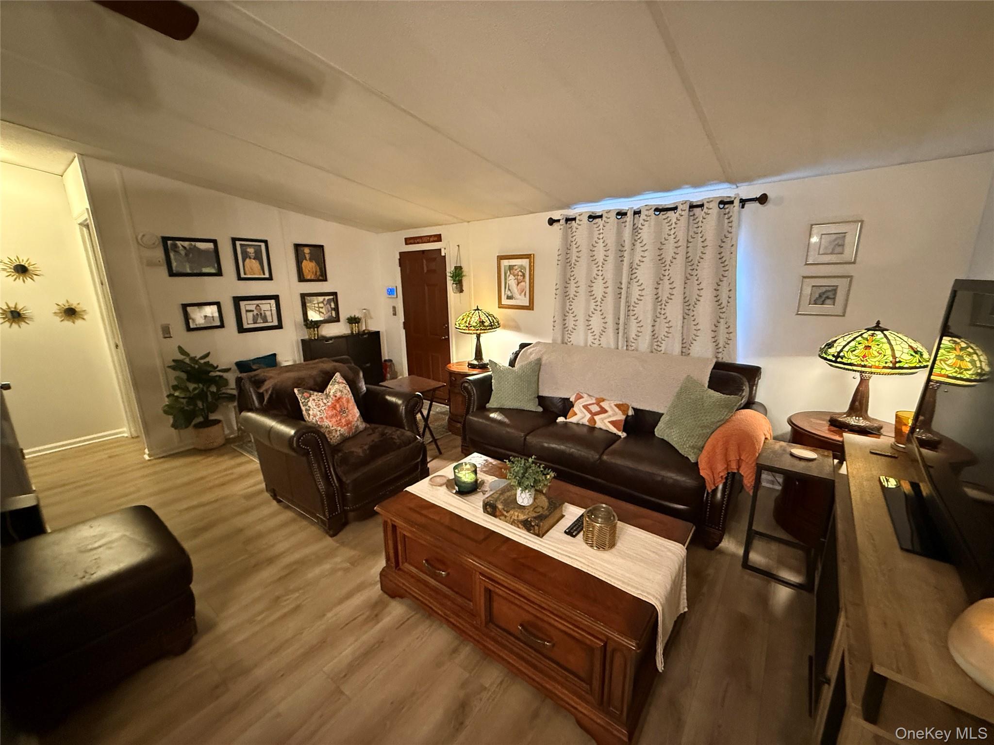 #7 photo, 125 King George Drive, New Windsor , NY 12553