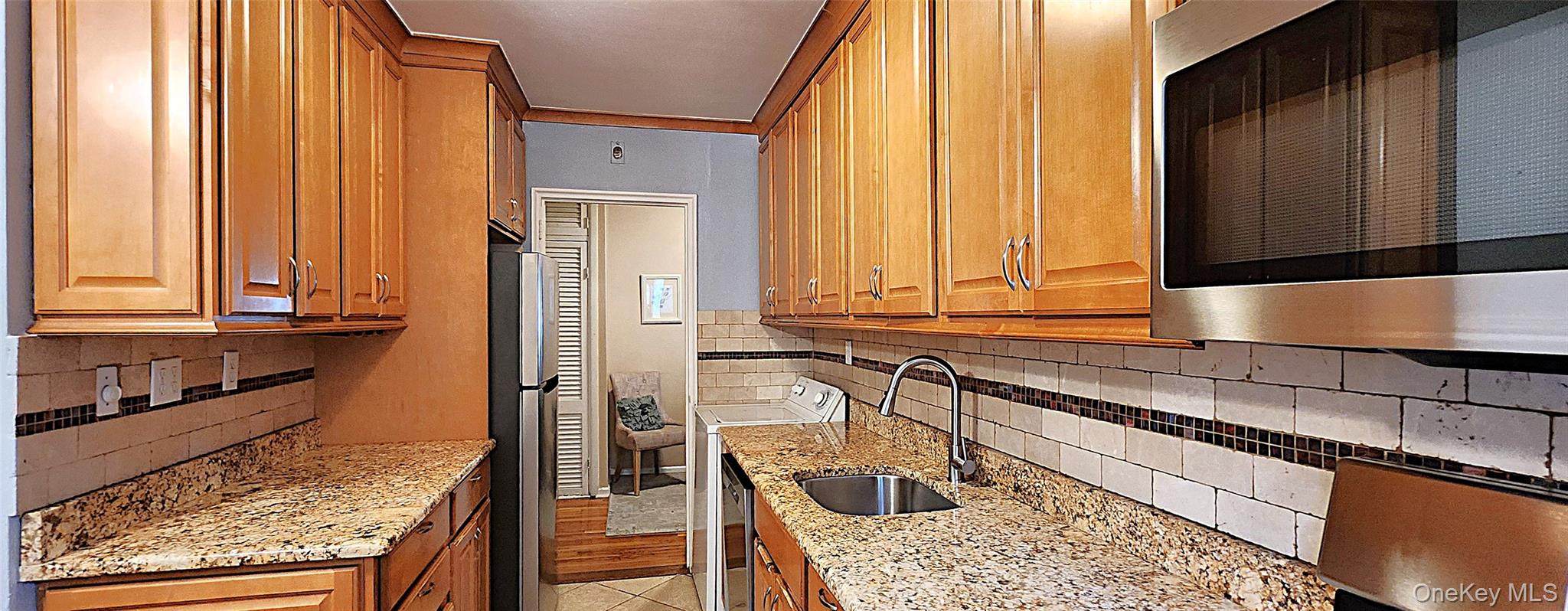 #12 photo, 54 Lawrence Drive, White Plains , NY 10603