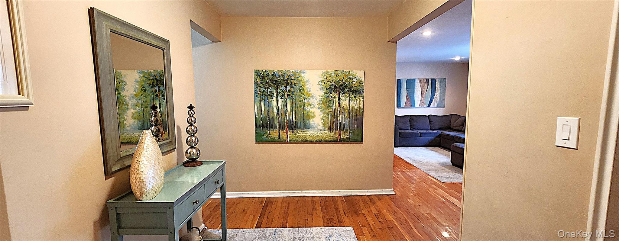 #2 photo, 54 Lawrence Drive, White Plains , NY 10603