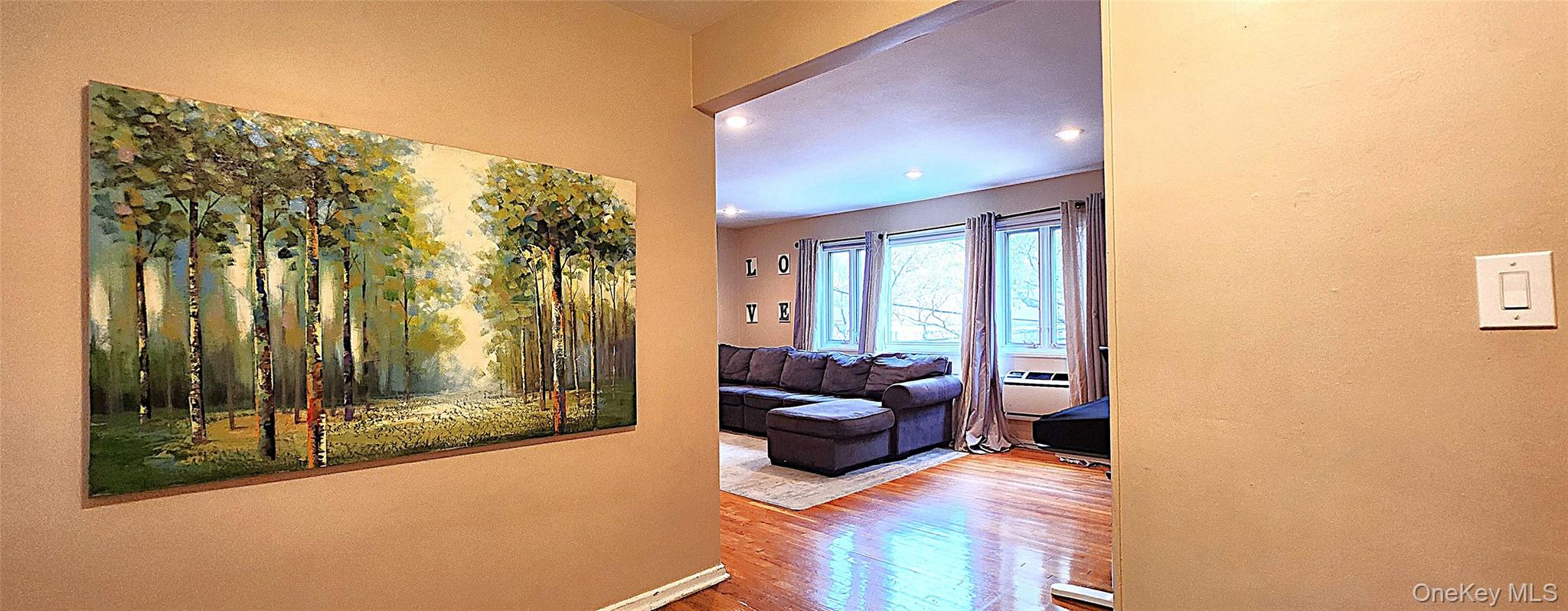 #3 photo, 54 Lawrence Drive, White Plains , NY 10603