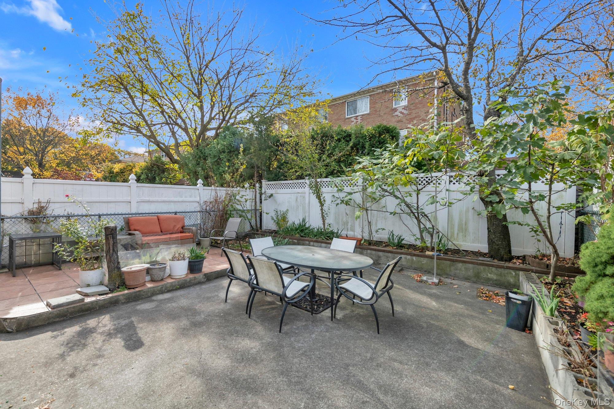 #12 photo, 2327 Vance Street, Bronx , NY 10469