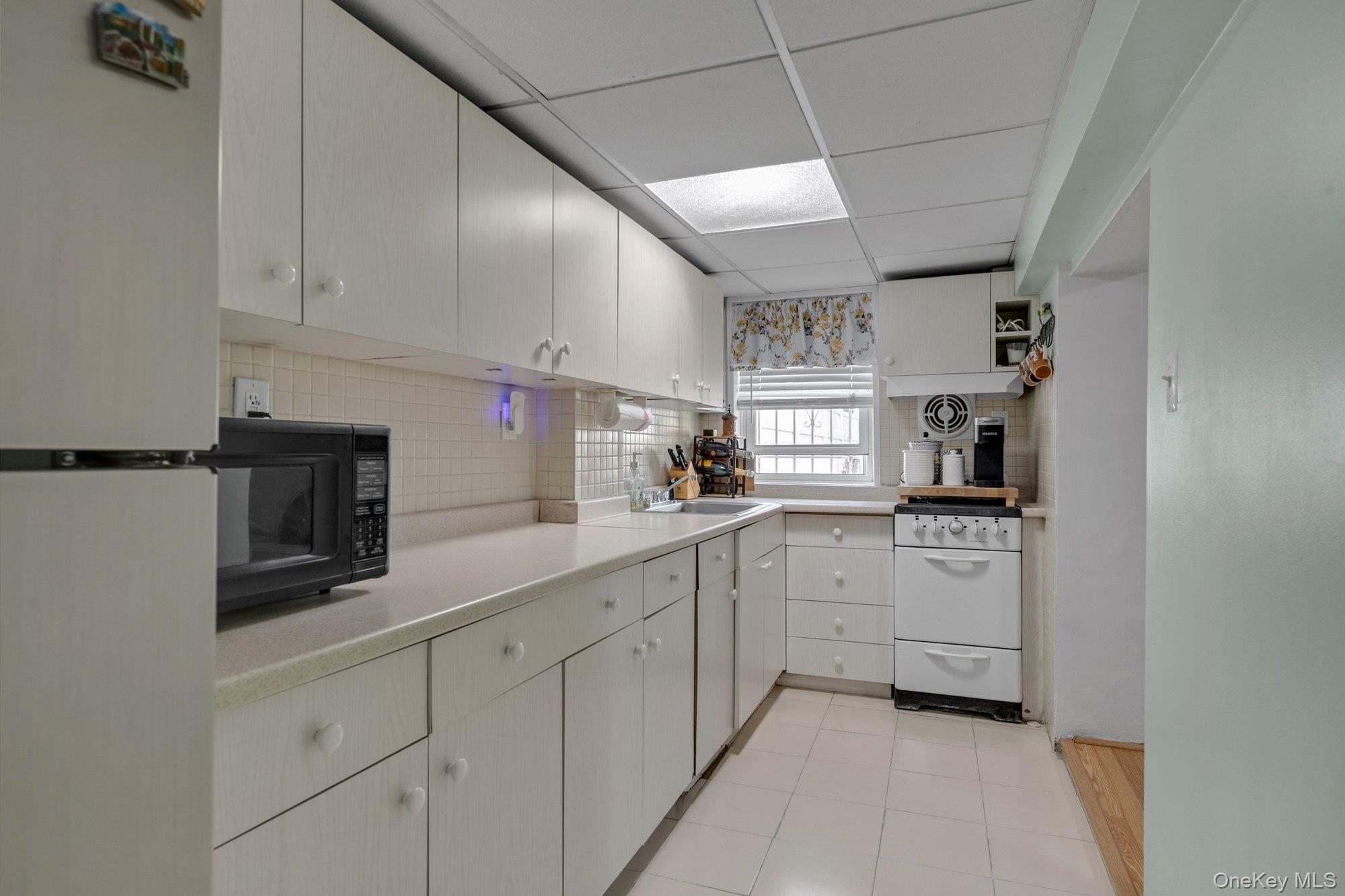 #16 photo, 2327 Vance Street, Bronx , NY 10469