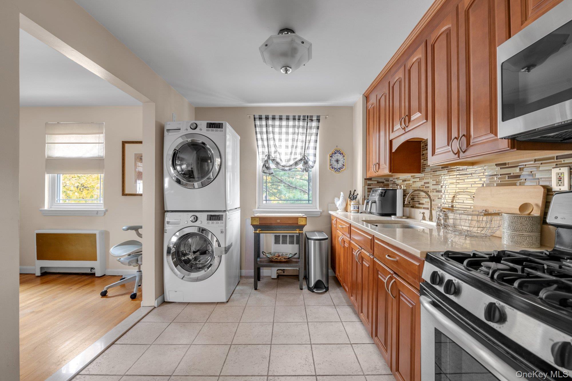 #17 photo, 2327 Vance Street, Bronx , NY 10469