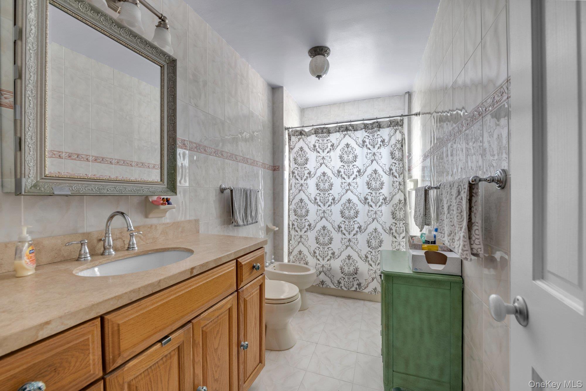 #7 photo, 2327 Vance Street, Bronx , NY 10469