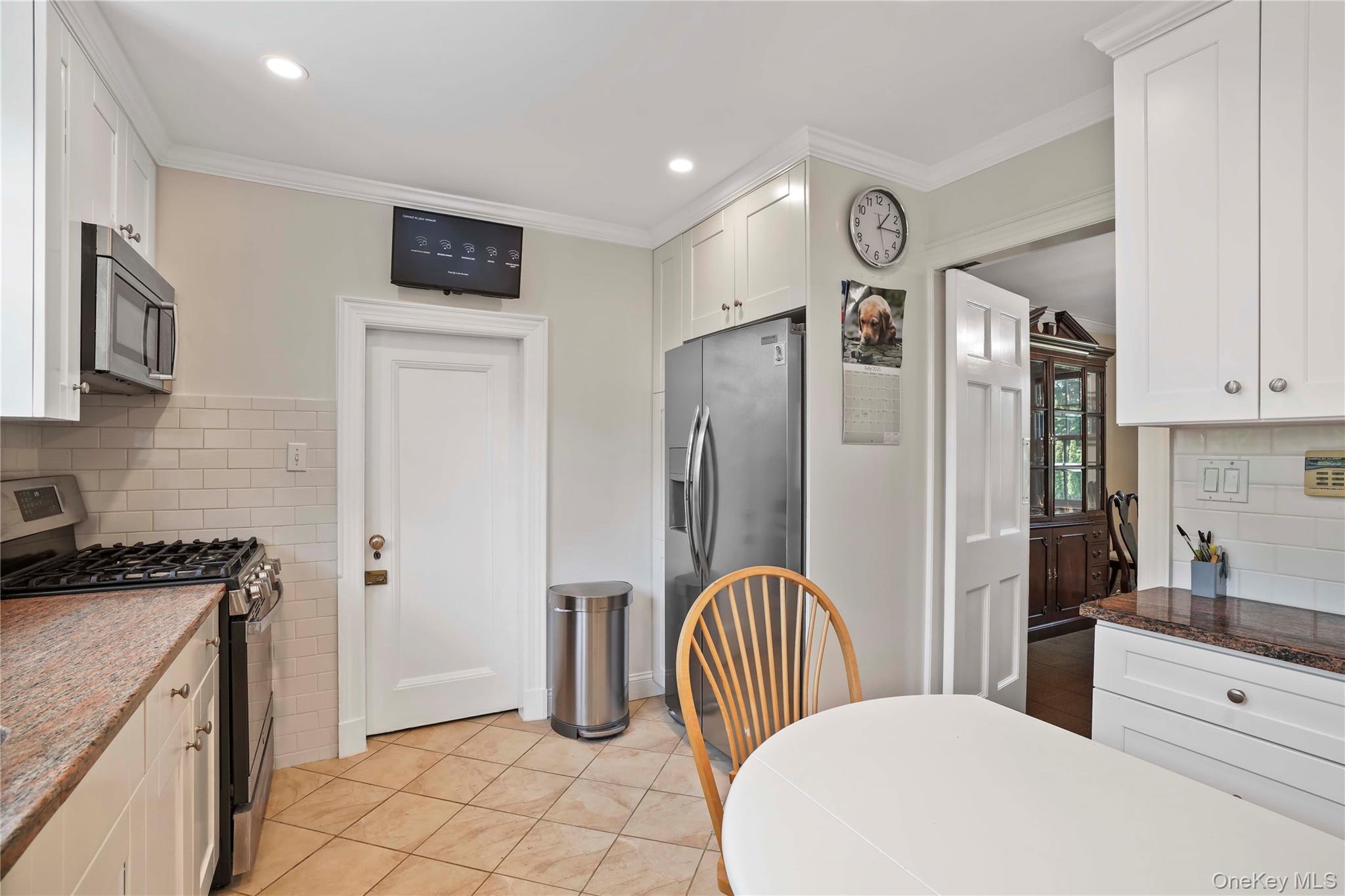 #16 photo, 30 Summit Street, 뉴욕주 Eastchester , NY 10709