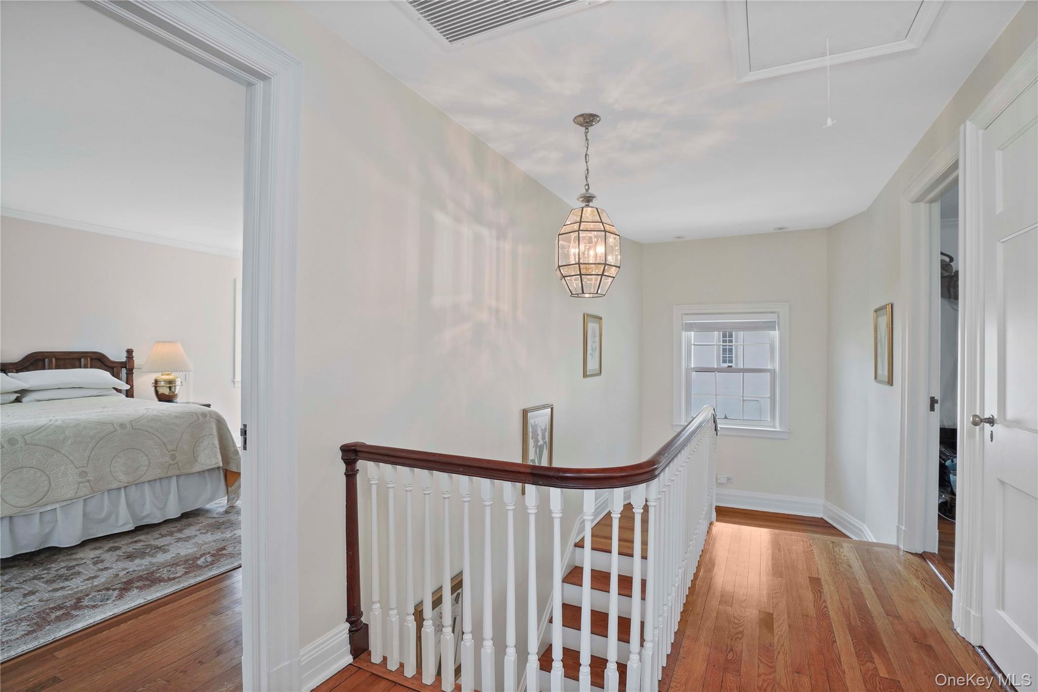 #18 photo, 30 Summit Street, 뉴욕주 Eastchester , NY 10709