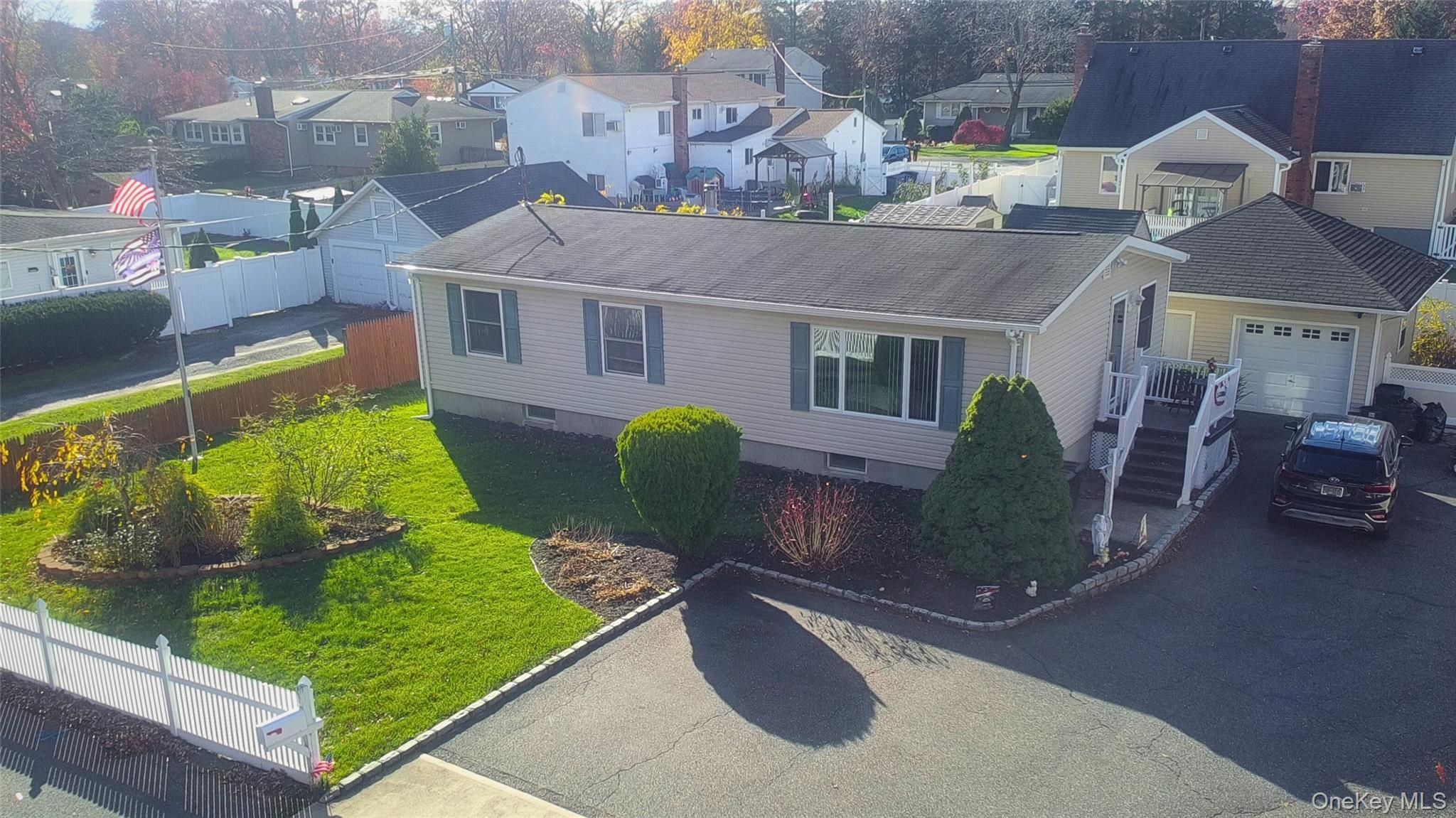 #2 photo, 146 Webster Avenue, Lake Ronkonkoma , NY 11779