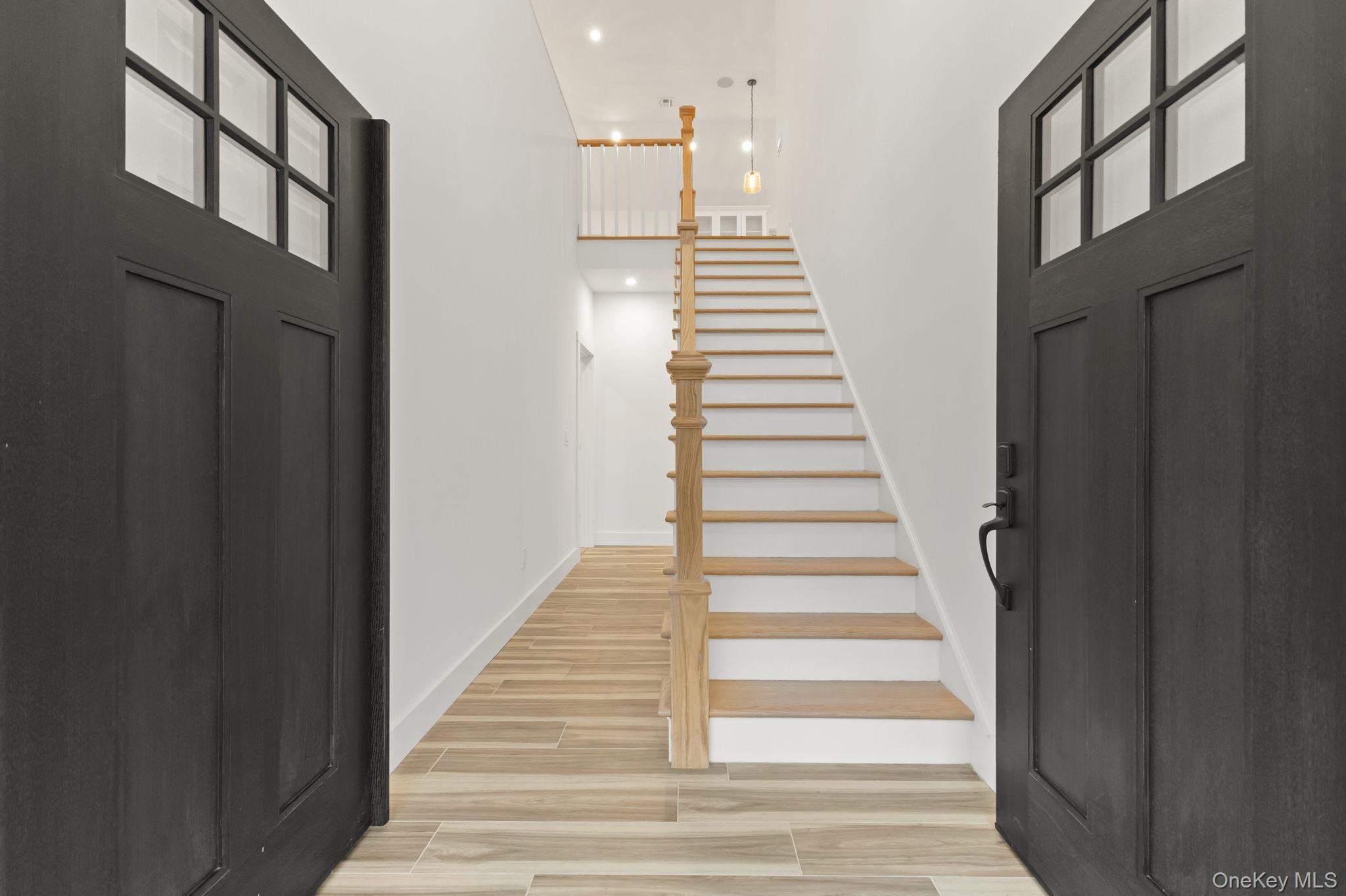 #4 photo, 14 Foxwood Terrace, Patterson , NY 12563