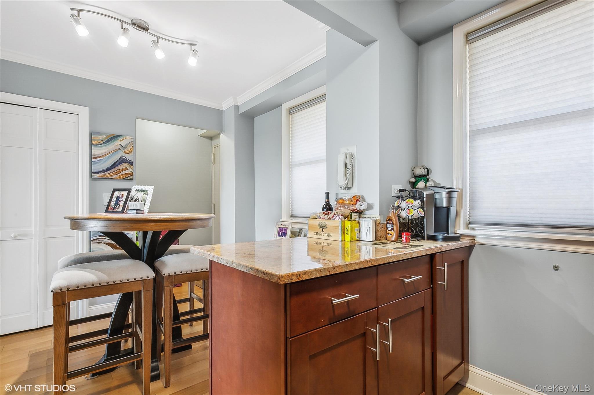 #19 photo, 5800 Arlington Avenue, Bronx , NY 10471