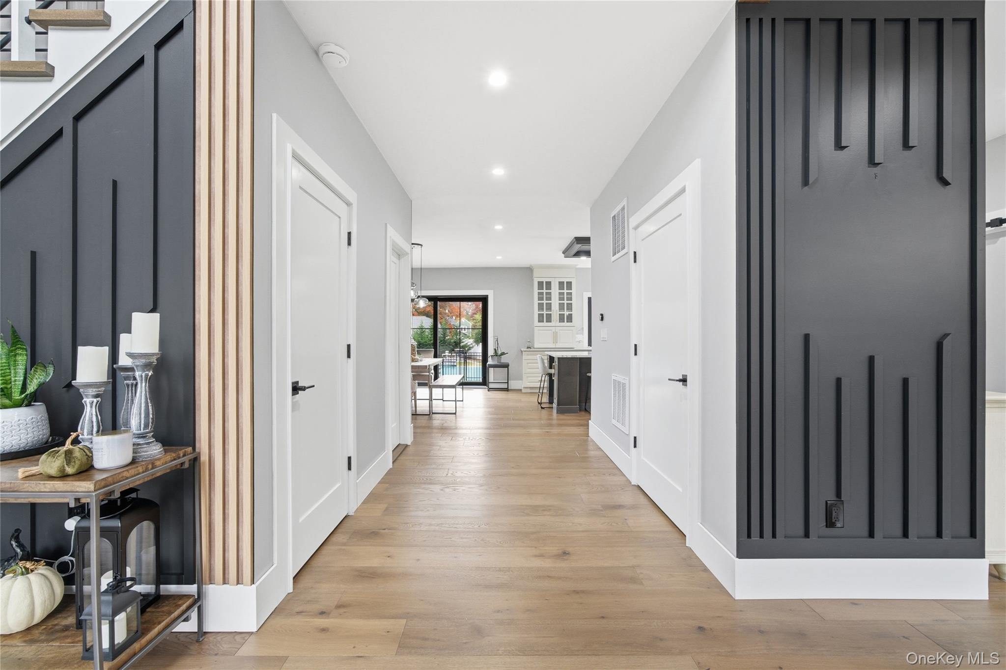 #6 photo, 18 Timberpoint Road, East Islip , NY 11730