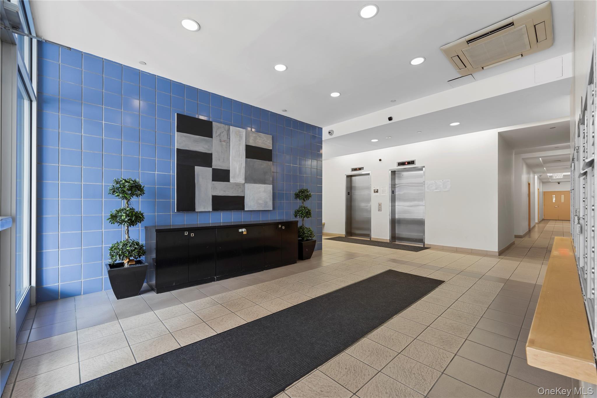 #18 photo, 3044 3rd Avenue, Bronx , NY 10451