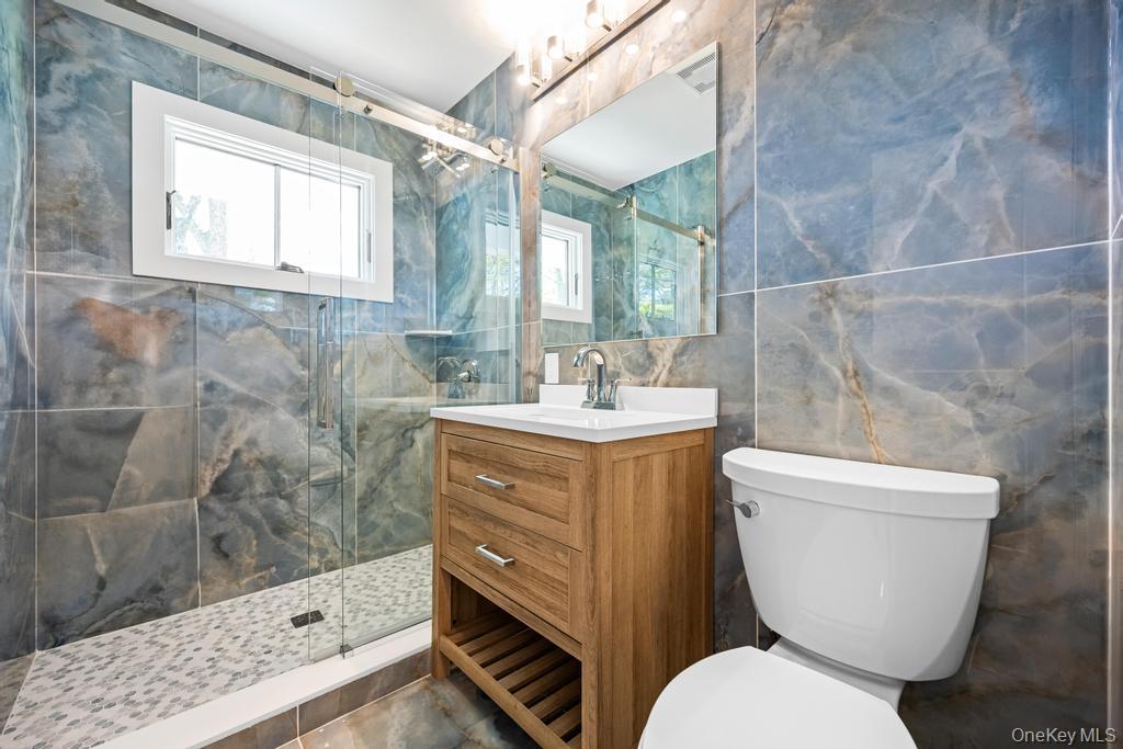 #16 photo, 10 Shinnecock Lane, Hampton Bays , NY 11946