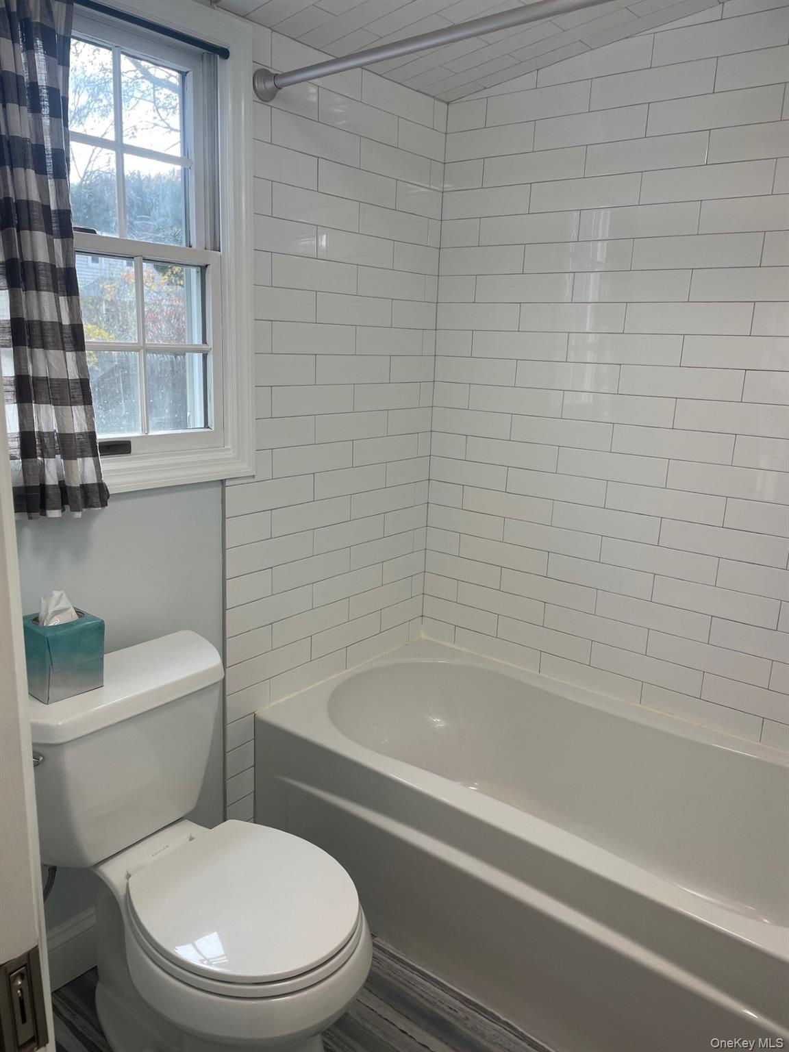 #10 photo, 46 Weston Street, Huntington Station , NY 11746