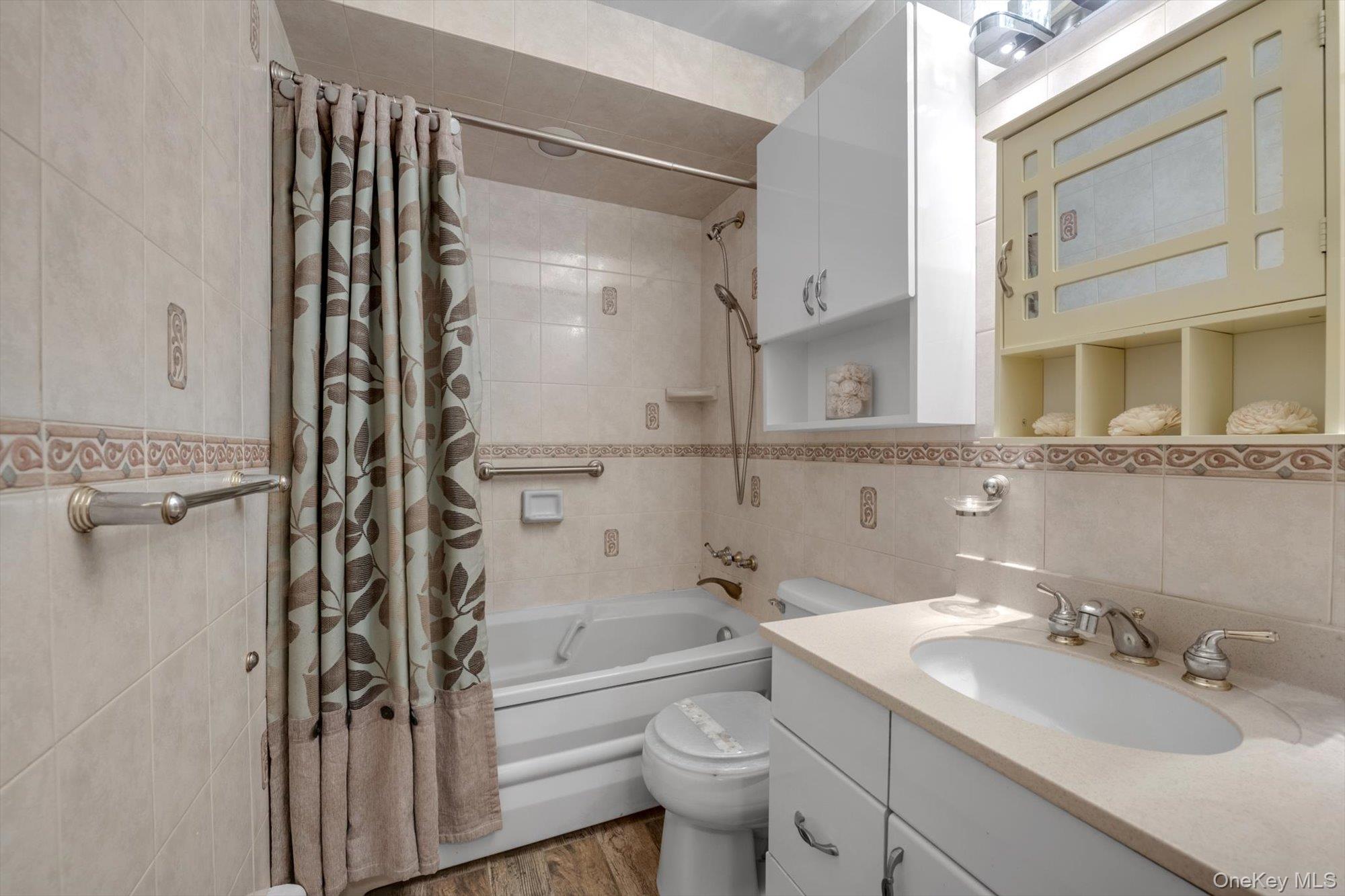 #16 photo, 326 4th Street, East Northport , NY 11731