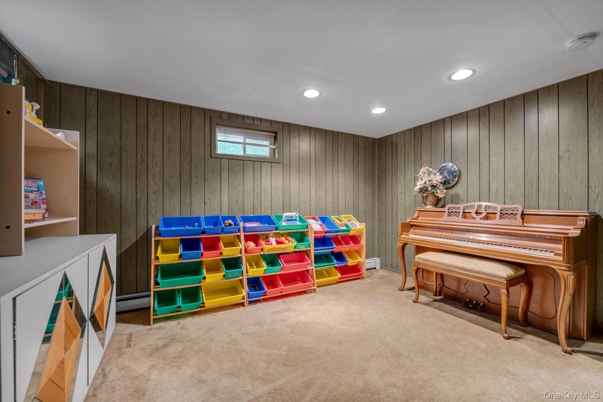 #19 photo, 326 4th Street, East Northport , NY 11731