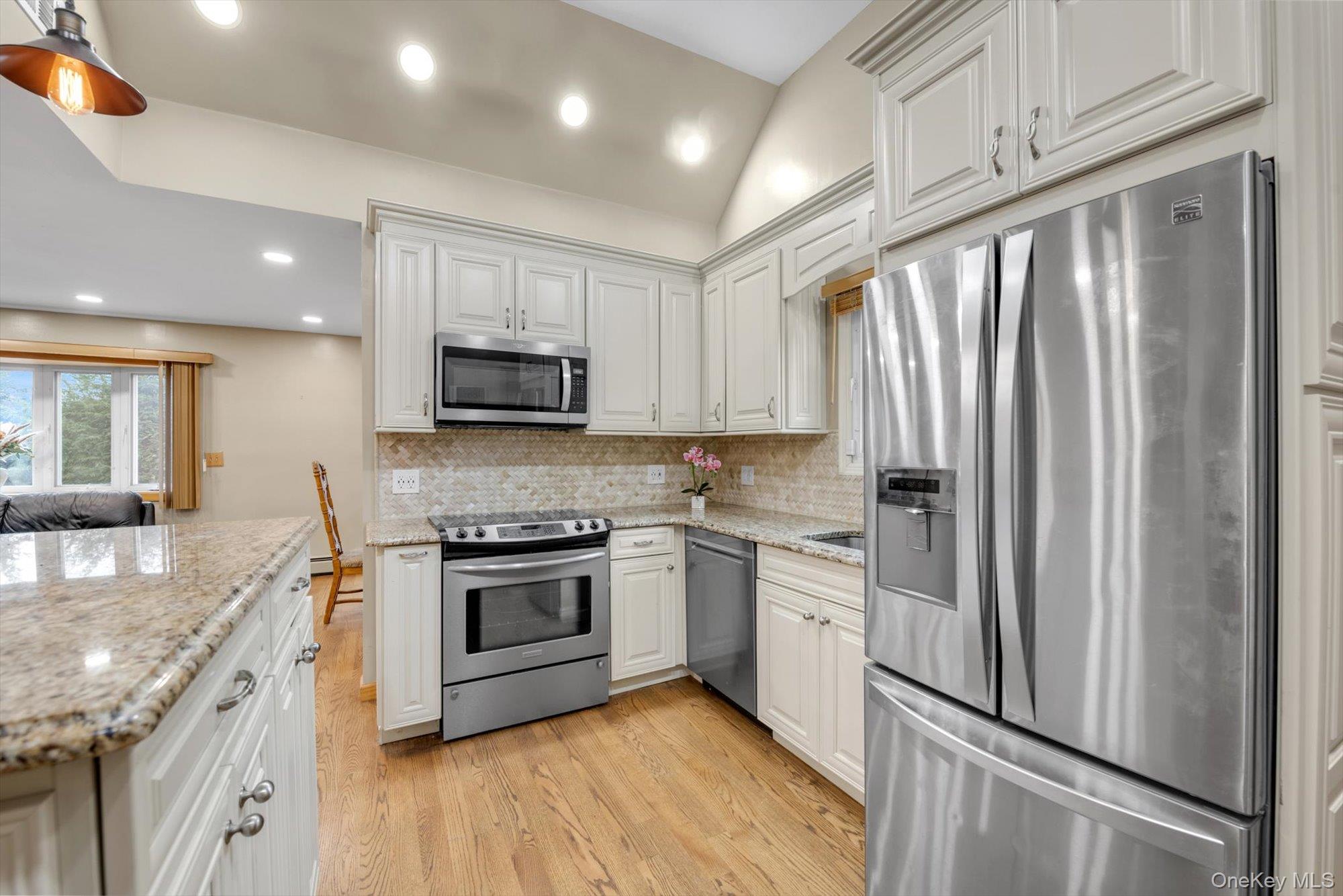 #8 photo, 326 4th Street, East Northport , NY 11731