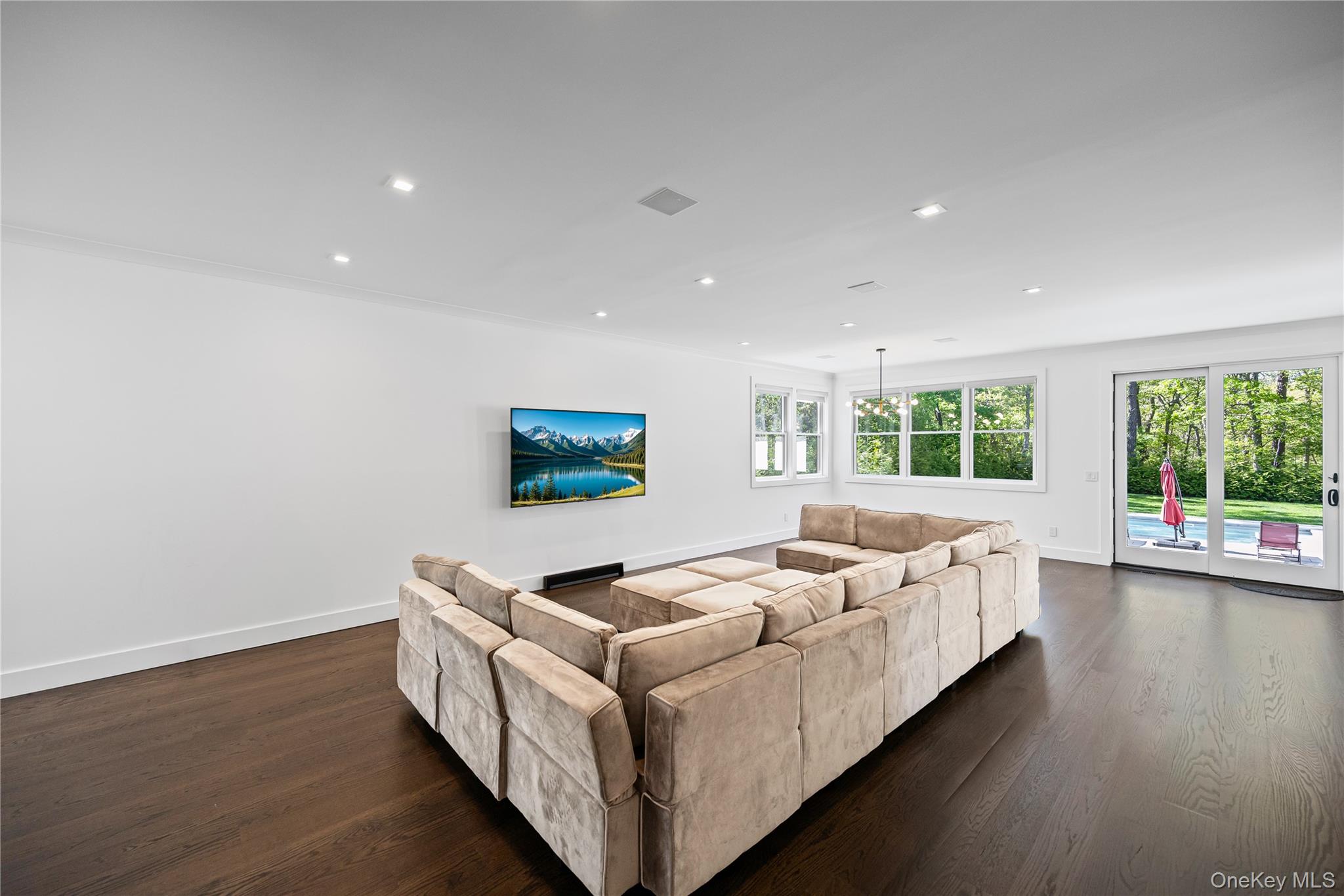 #14 photo, 128 Priscilla Avenue, Flanders , NY 11901