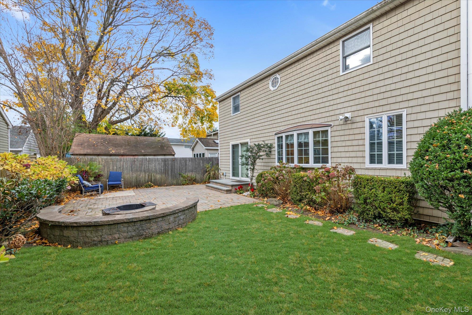 #19 photo, 22 Fairview Road, Massapequa , NY 11758