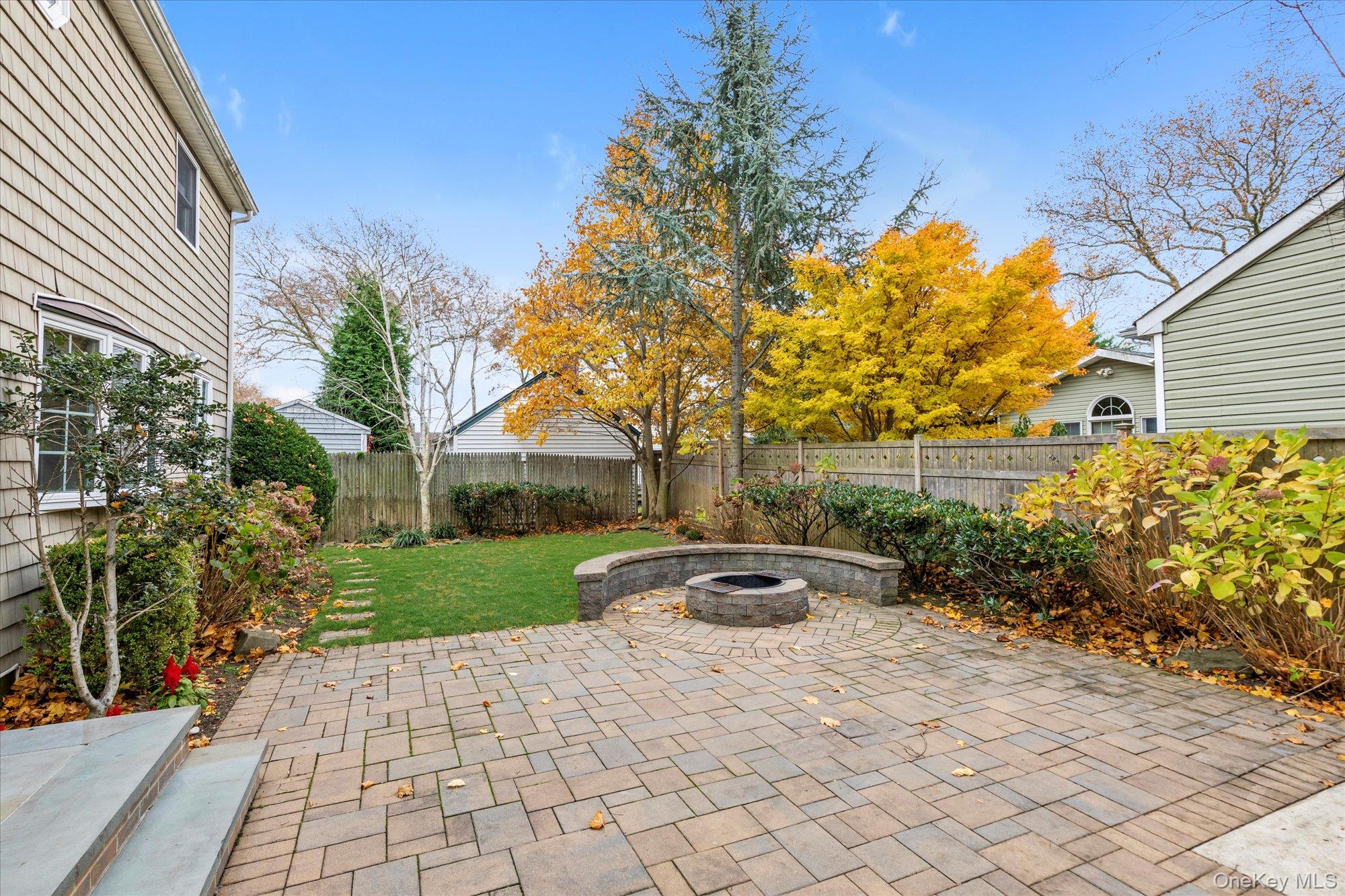 #20 photo, 22 Fairview Road, Massapequa , NY 11758