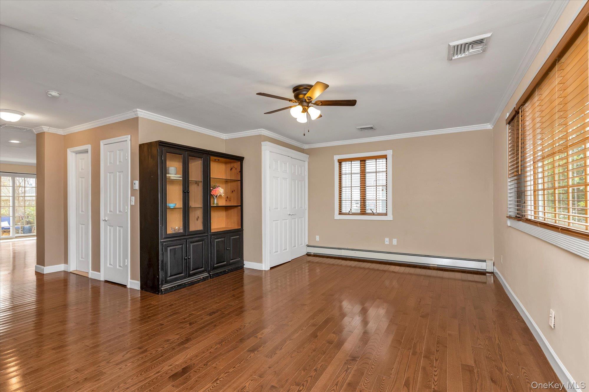 #4 photo, 22 Fairview Road, Massapequa , NY 11758