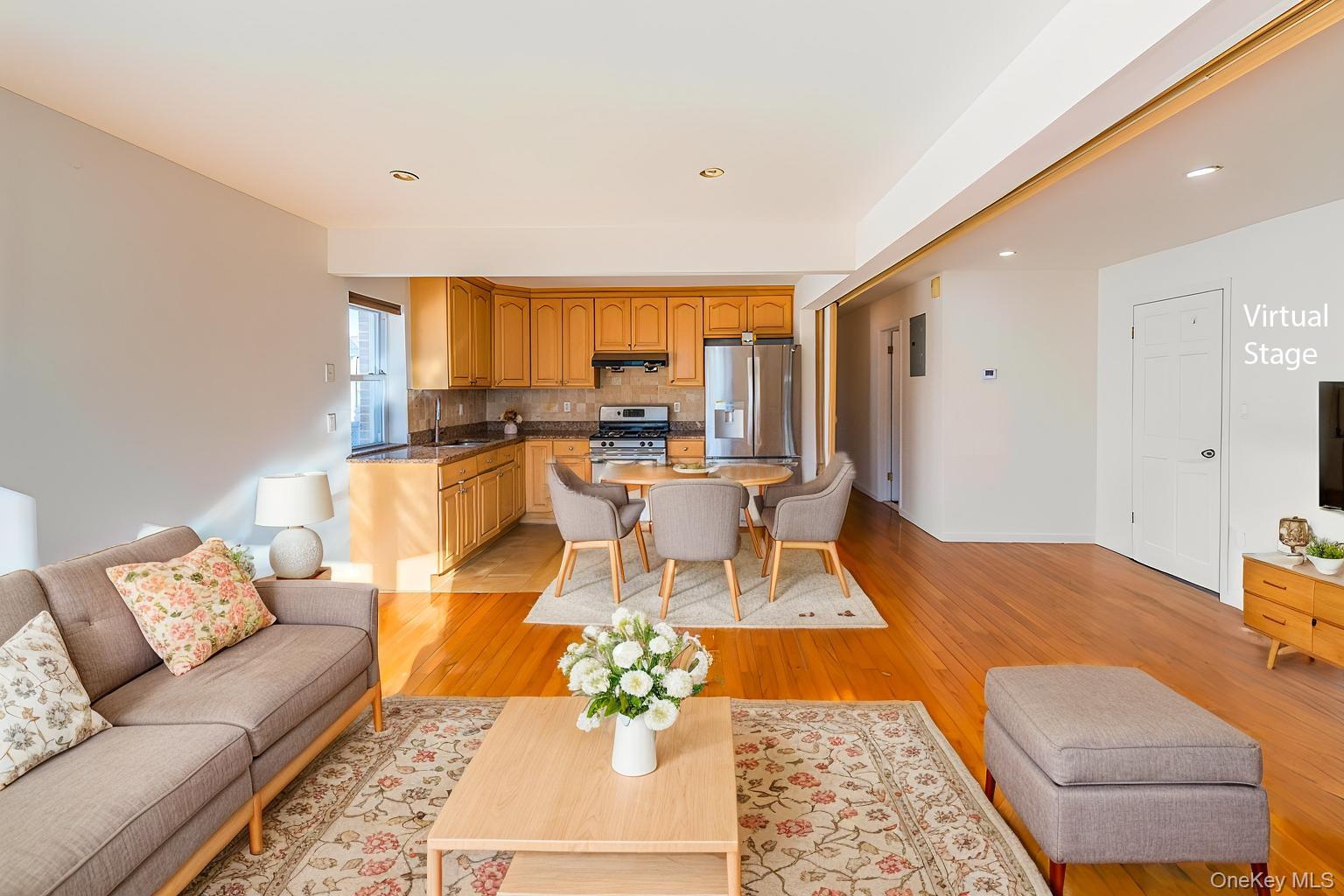 #9 photo, 24563 61st Avenue, Little Neck , NY 11362