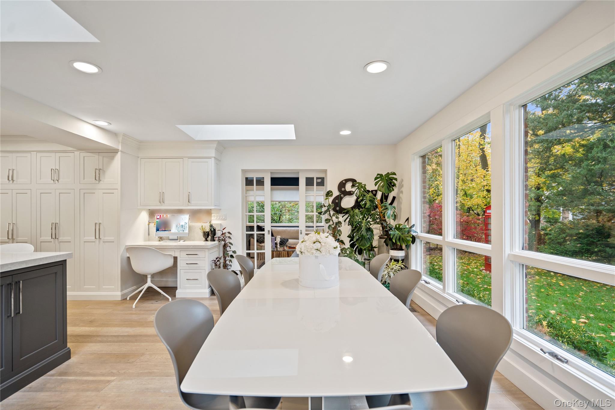 #14 photo, 96 Oakdale Lane, Roslyn Heights , NY 11577