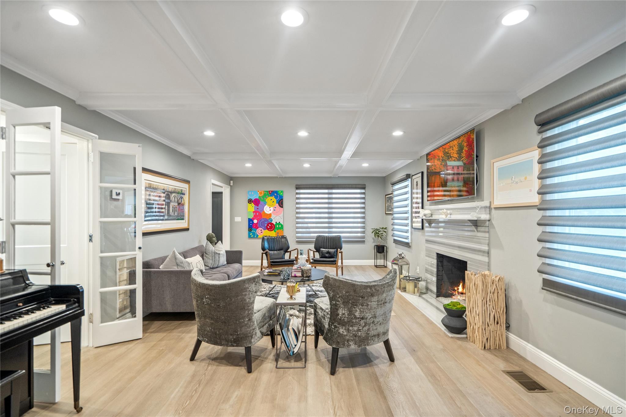 #8 photo, 96 Oakdale Lane, Roslyn Heights , NY 11577