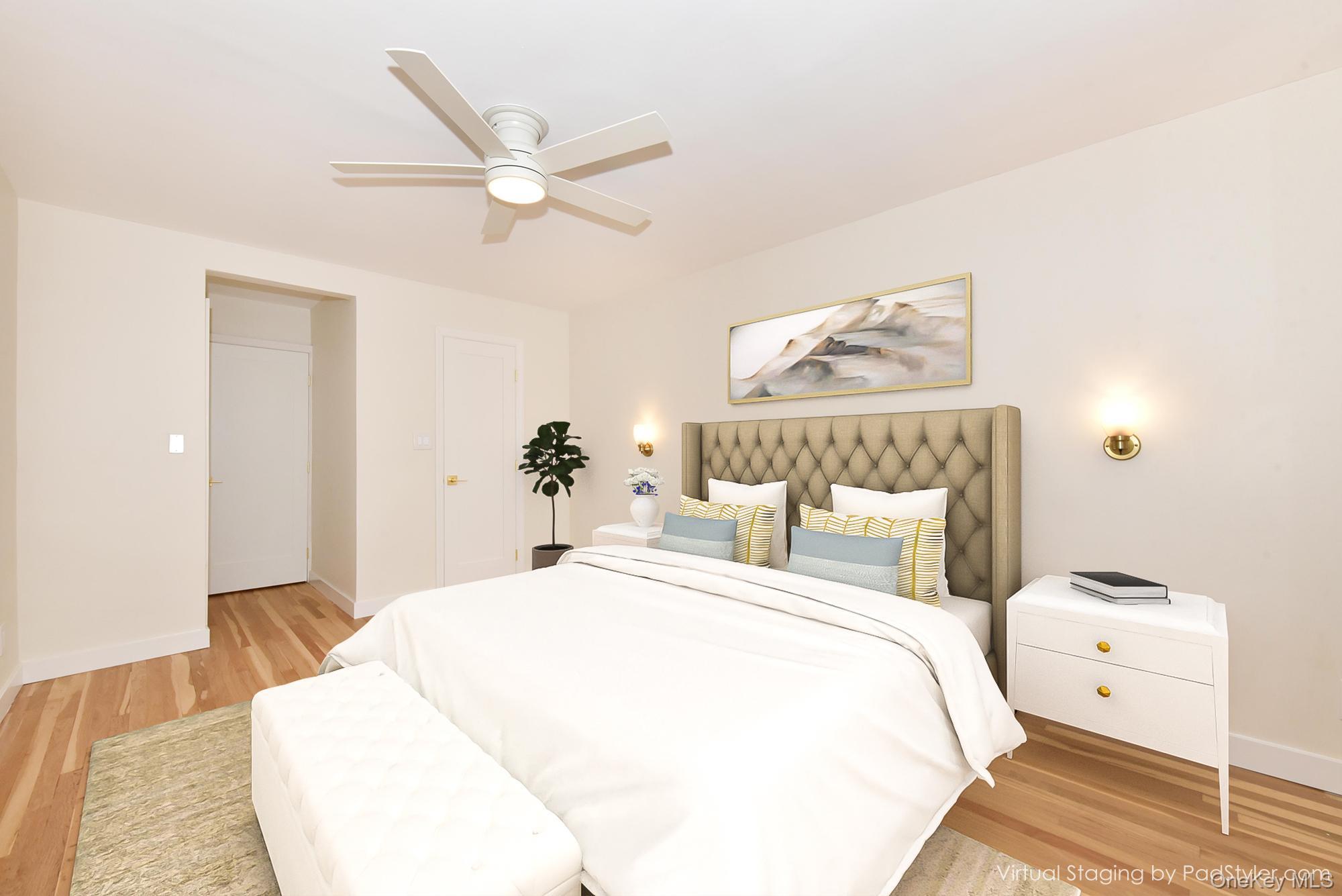 #8 photo, 1 Birchwood Court, Mineola , NY 11501