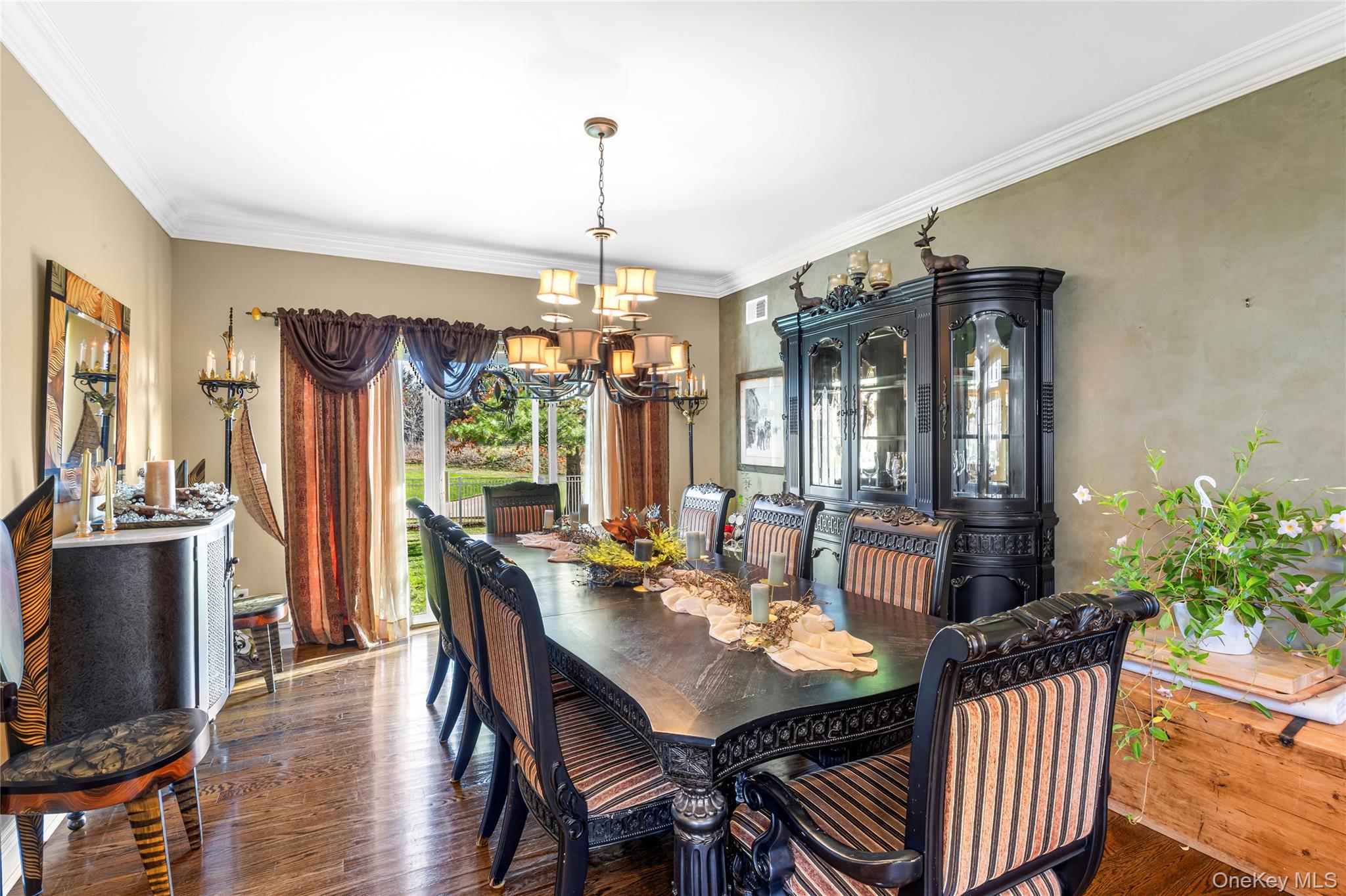 #11 photo, 38 Hamlet Drive, Mount Sinai , NY 11766