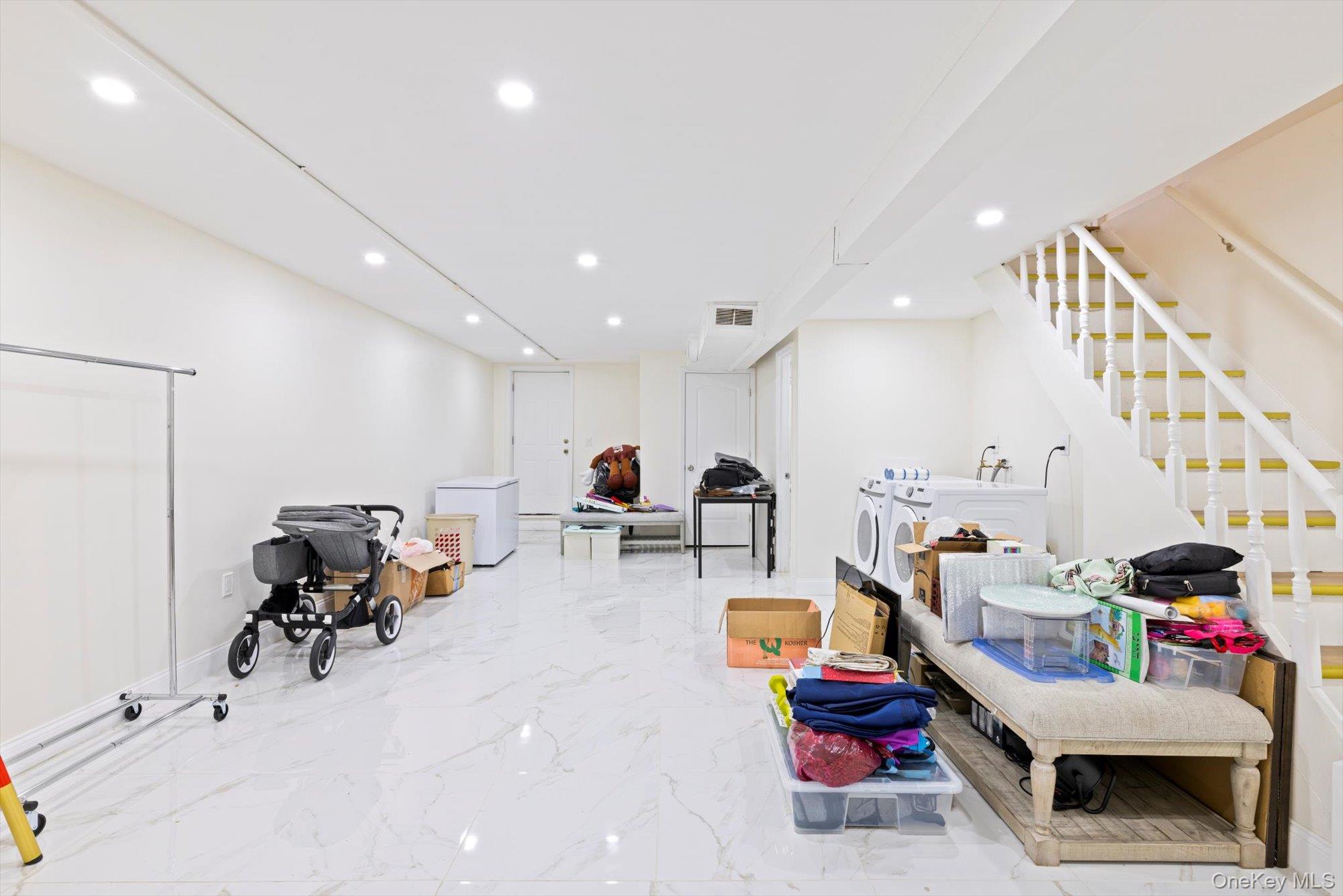 #12 photo, 144-14 68th Avenue, Kew Garden Hills , NY 11367