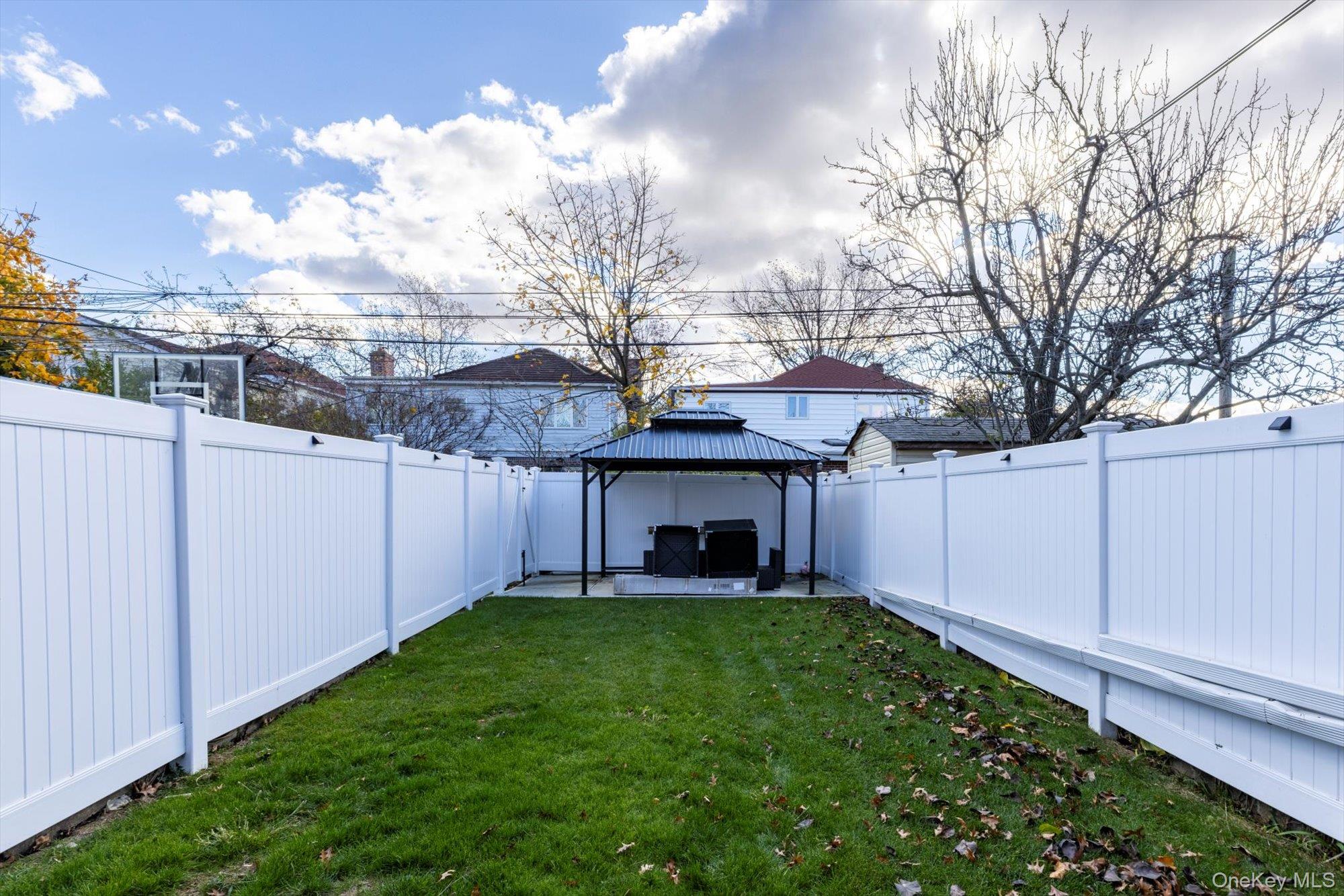 #16 photo, 144-14 68th Avenue, Kew Garden Hills , NY 11367