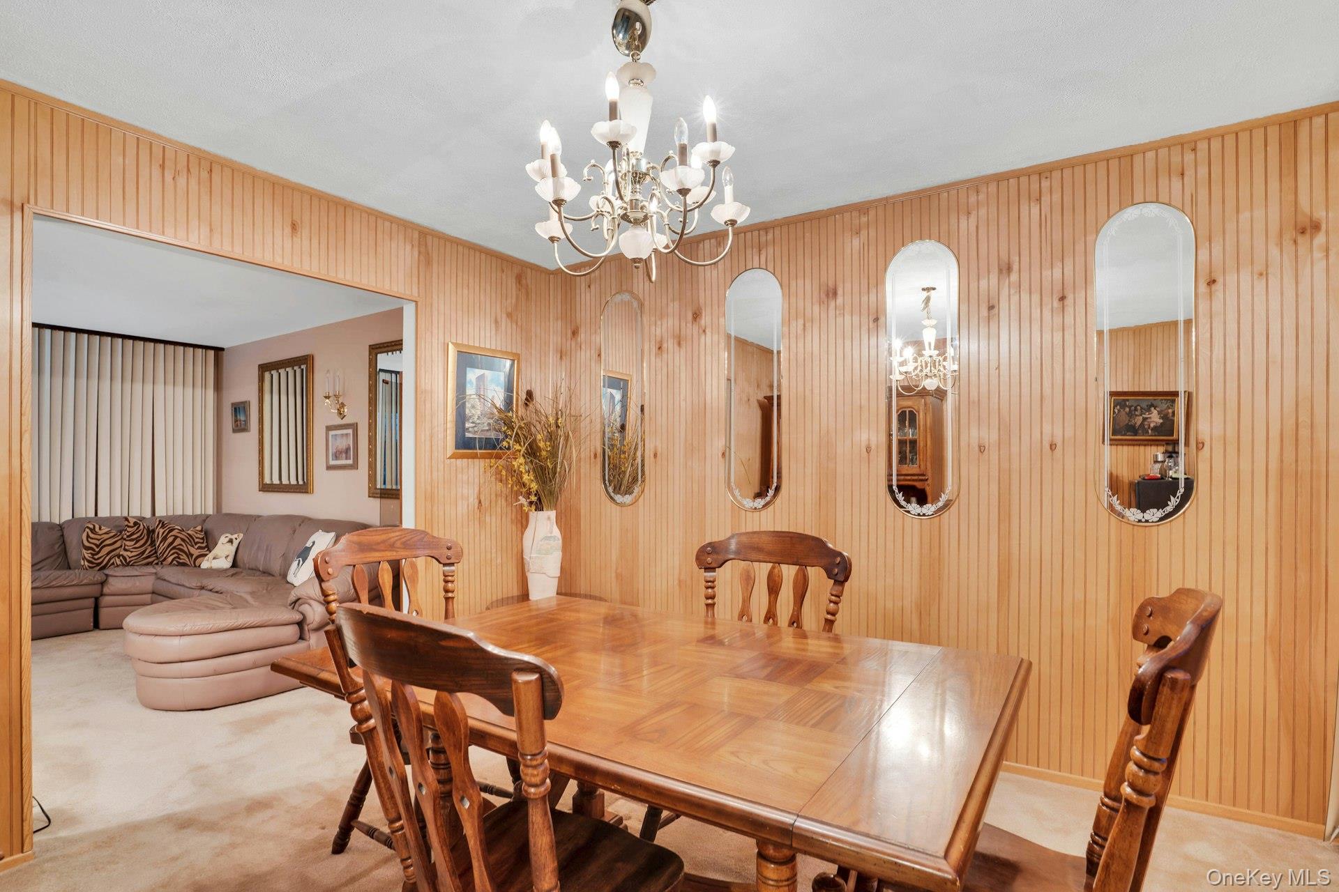 #11 photo, 606 7th Avenue, East Northport , NY 11731