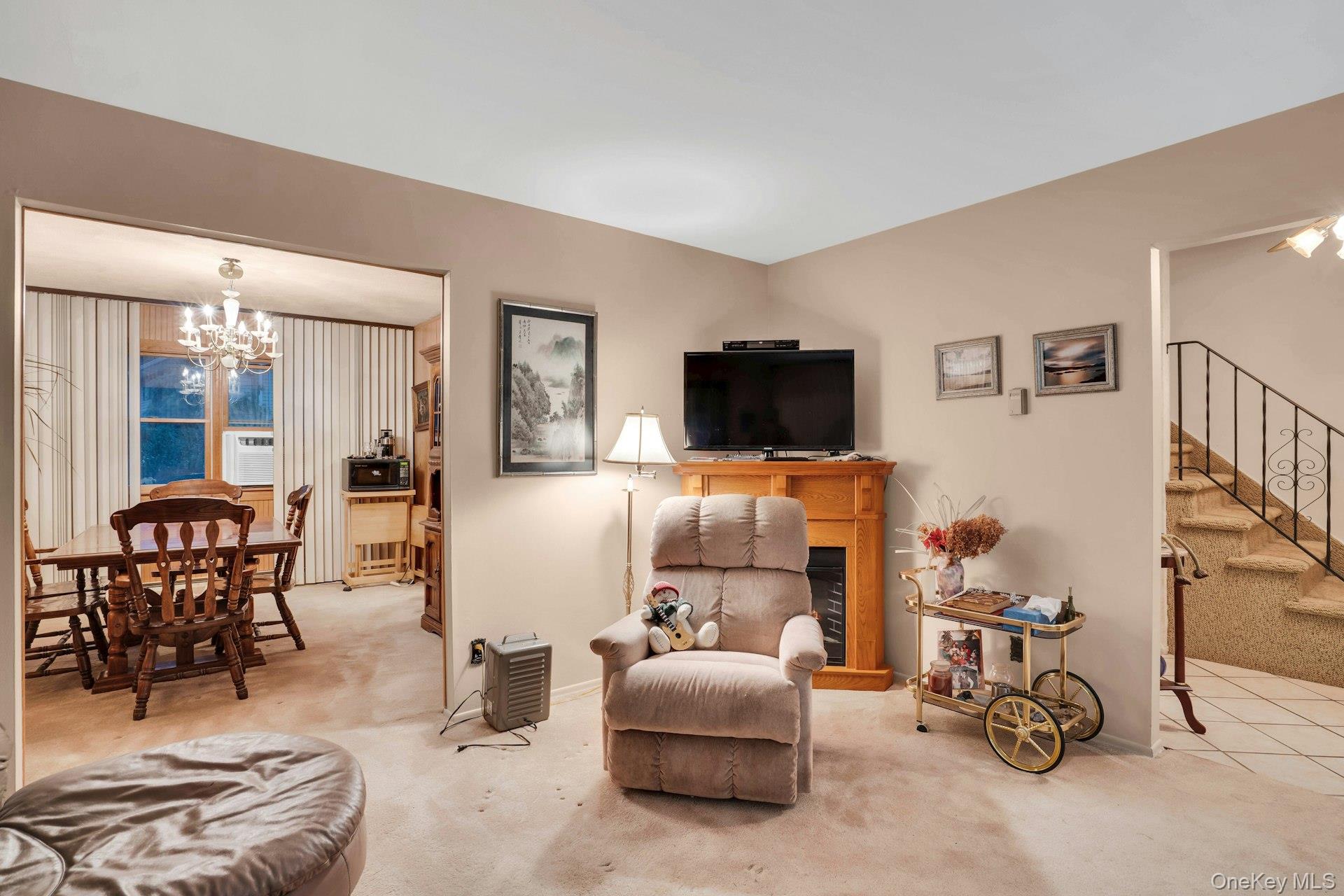 #8 photo, 606 7th Avenue, East Northport , NY 11731