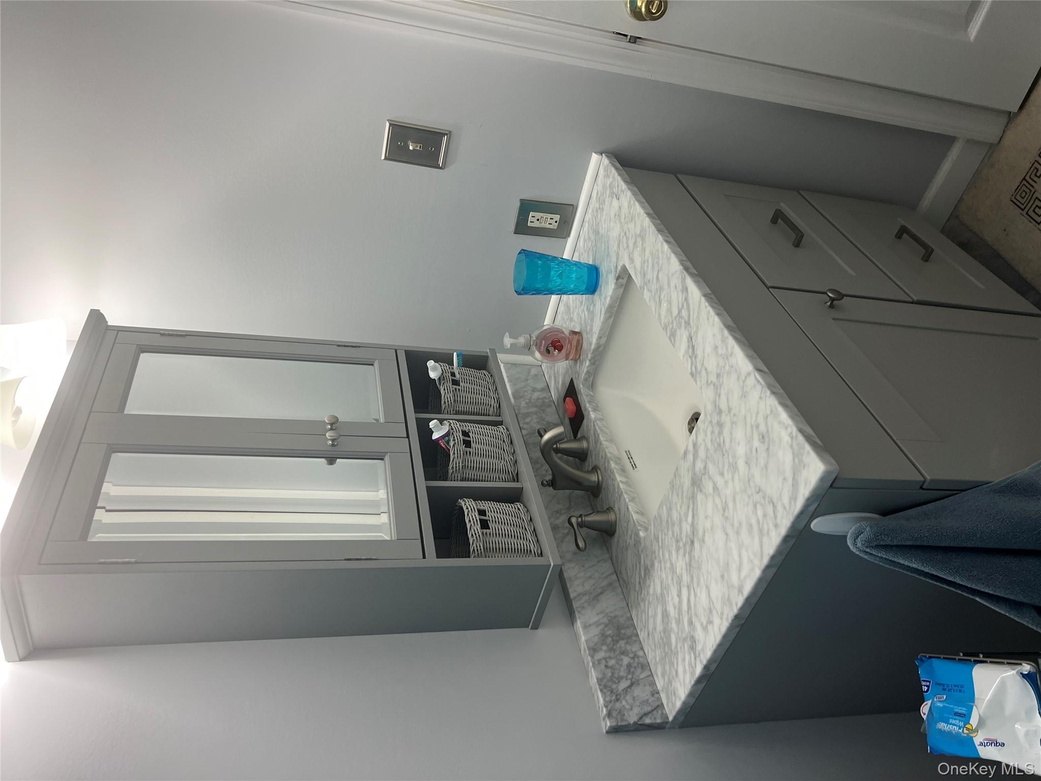 #13 photo, 301 Artist Lake Drive, Middle Island , NY 11953