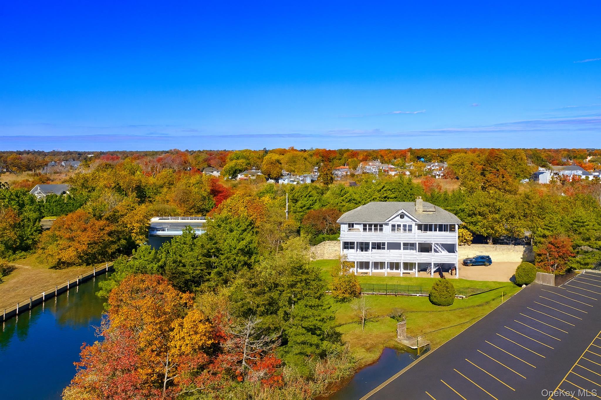 #2 photo, 510 Shore Drive, Oakdale , NY 11769