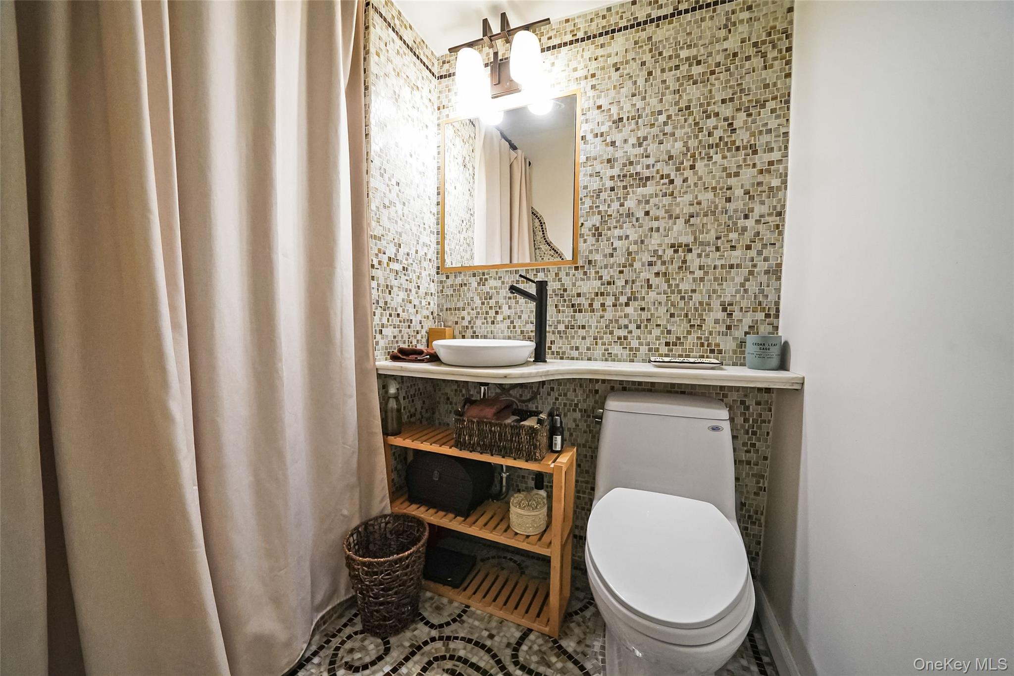 #20 photo, 460 E 79th Street, New York (Manhattan) , NY 10075