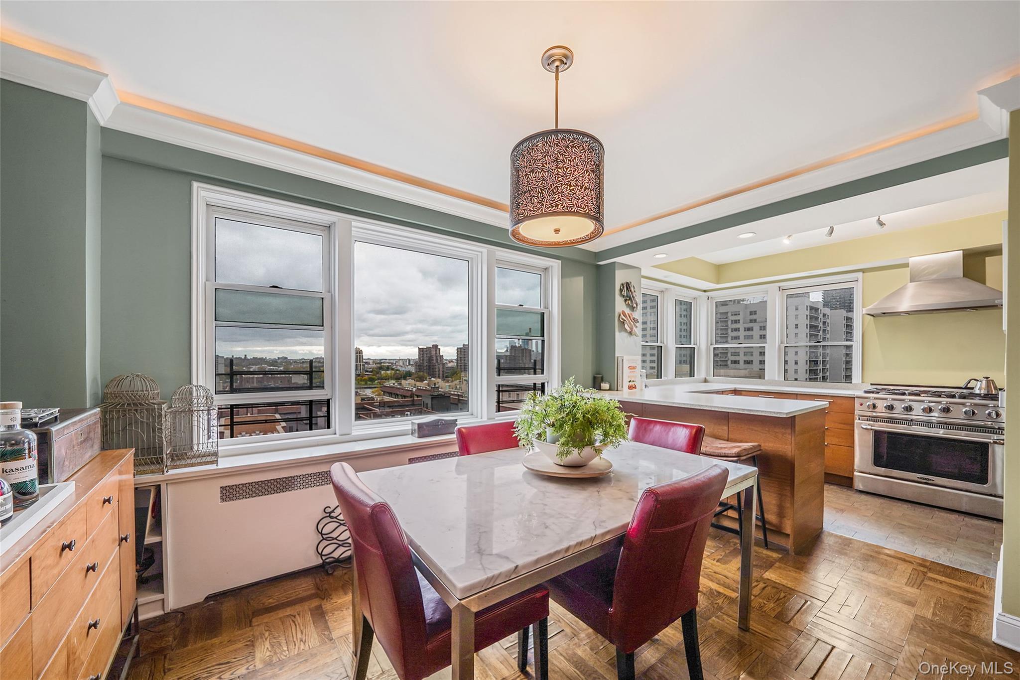 #5 photo, 460 E 79th Street, New York (Manhattan) , NY 10075