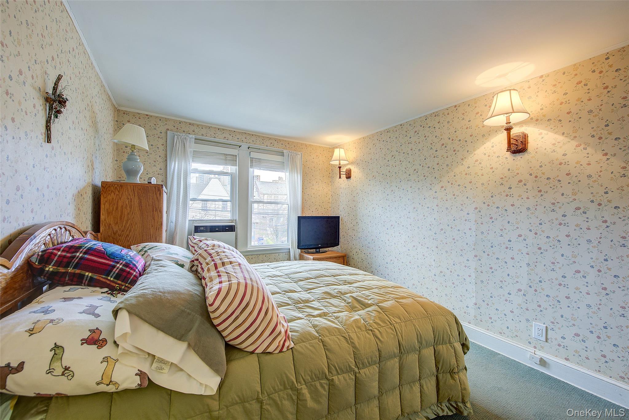 #12 photo, 67-118 Dartmouth Street, Forest Hills , NY 11375